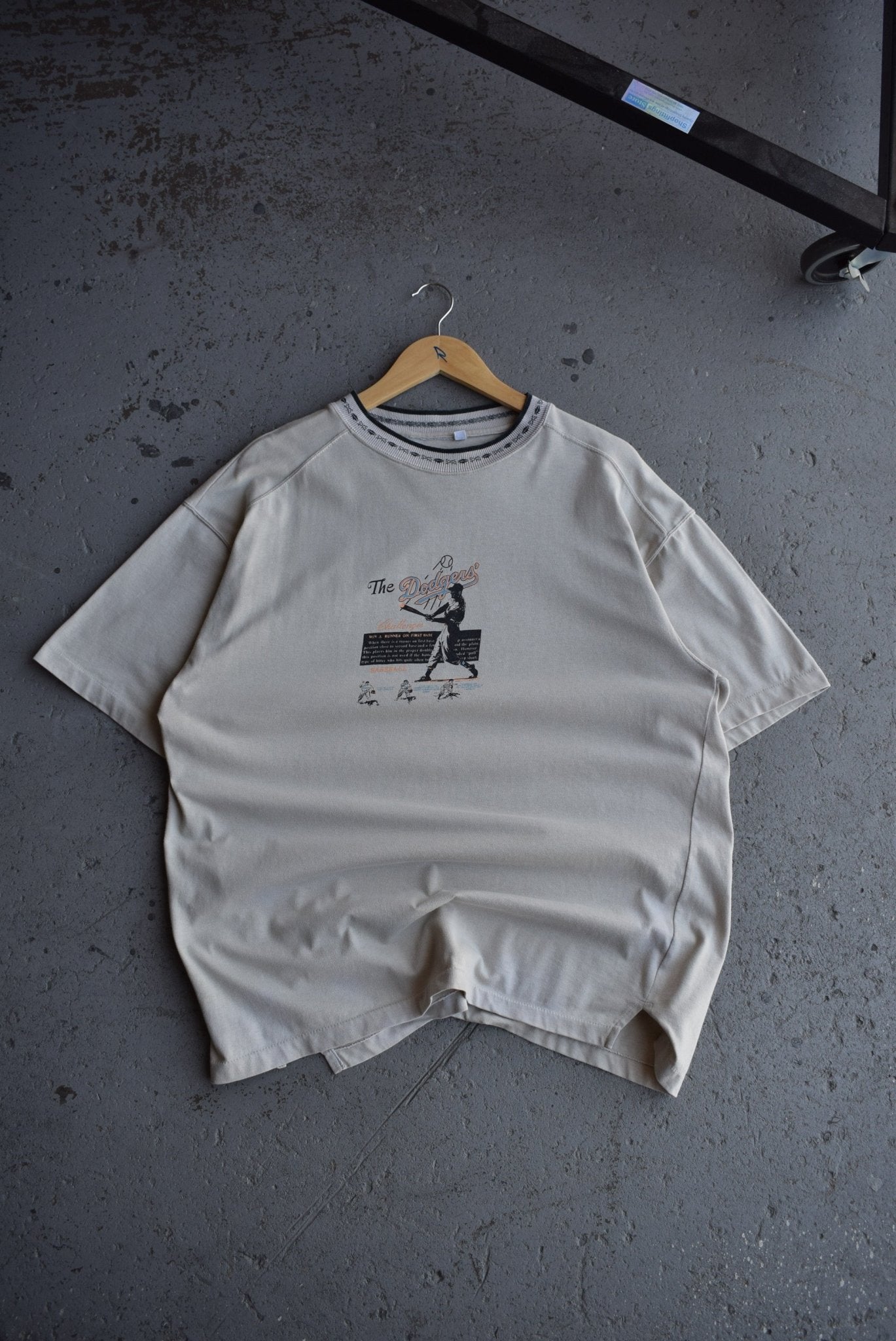 Vintage 90s MLB Los Angeles Dodgers Tee (XL) - Retrospective Store