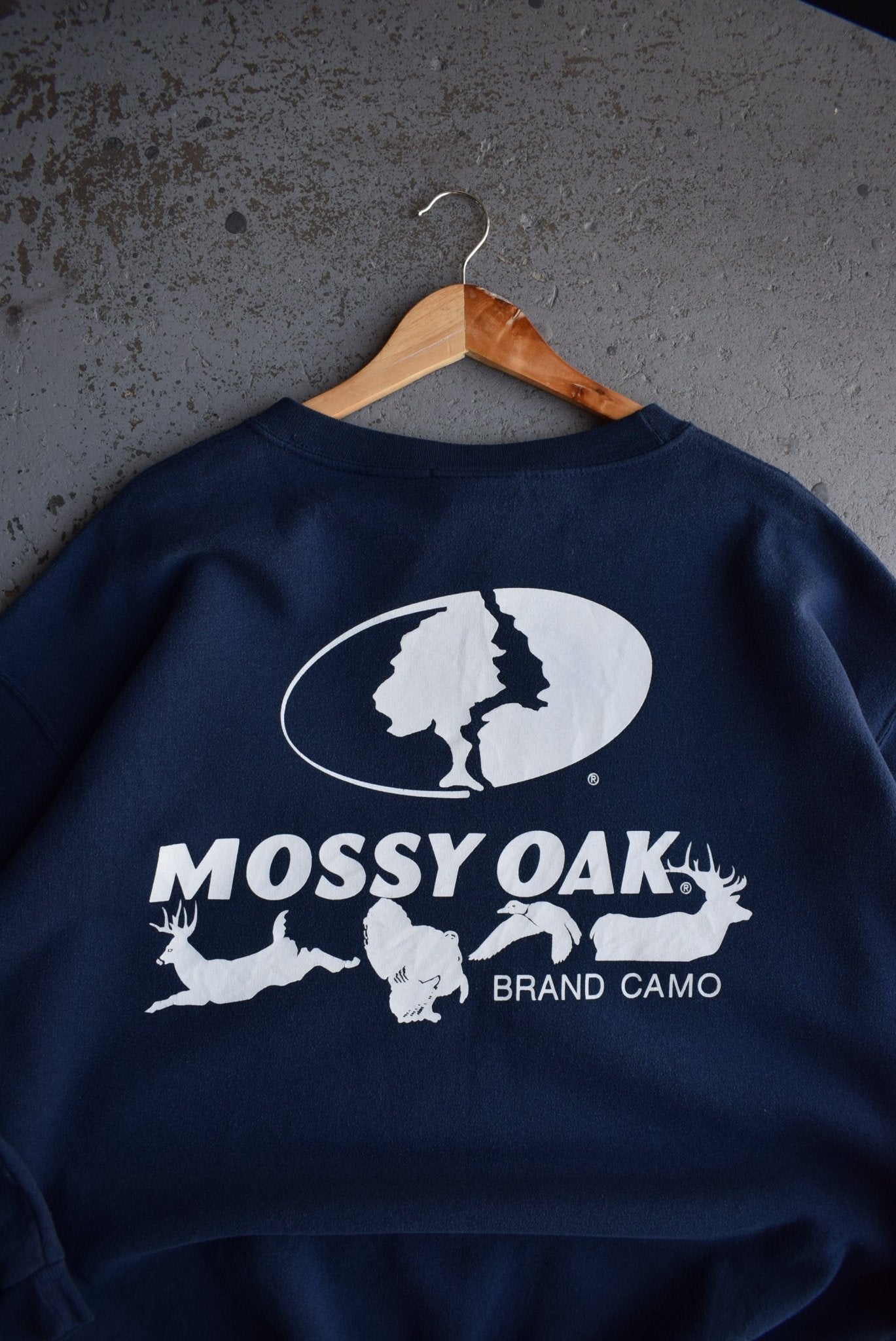 Vintage 90s Mossy - Oak Field Staff Graphic Crewneck (XXL) - Retrospective Store
