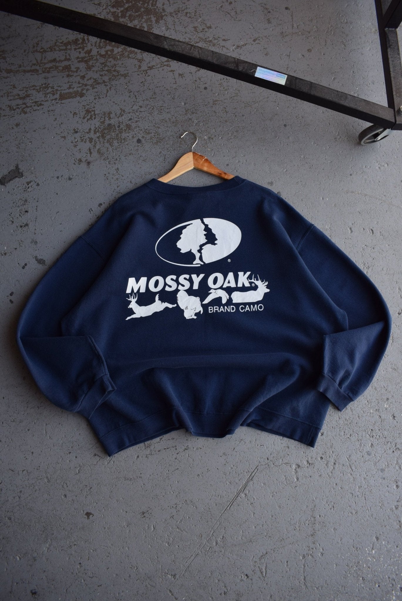 Vintage 90s Mossy - Oak Field Staff Graphic Crewneck (XXL) - Retrospective Store