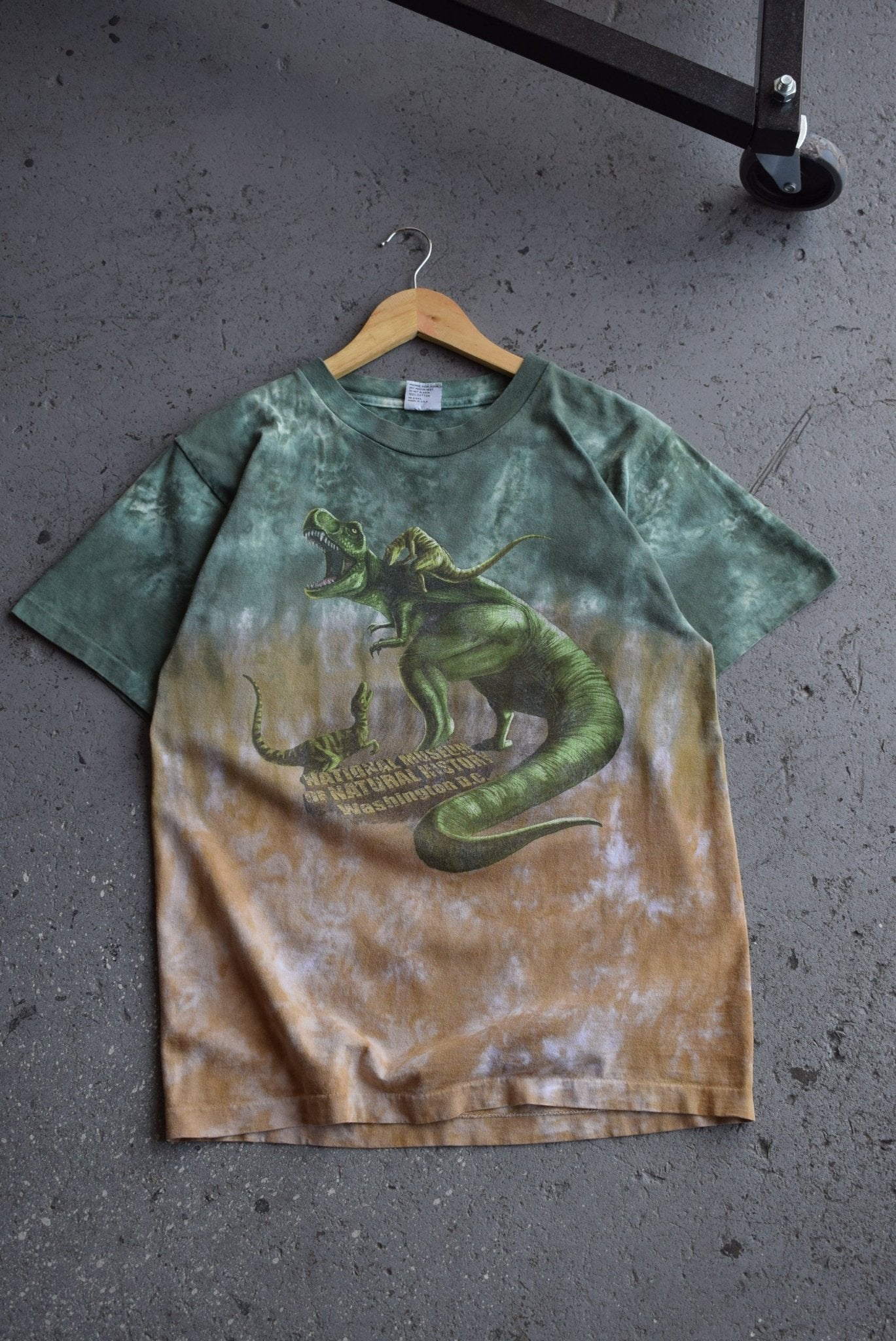 Vintage 90s National Museum of Natural History Tee (M) - Retrospective Store