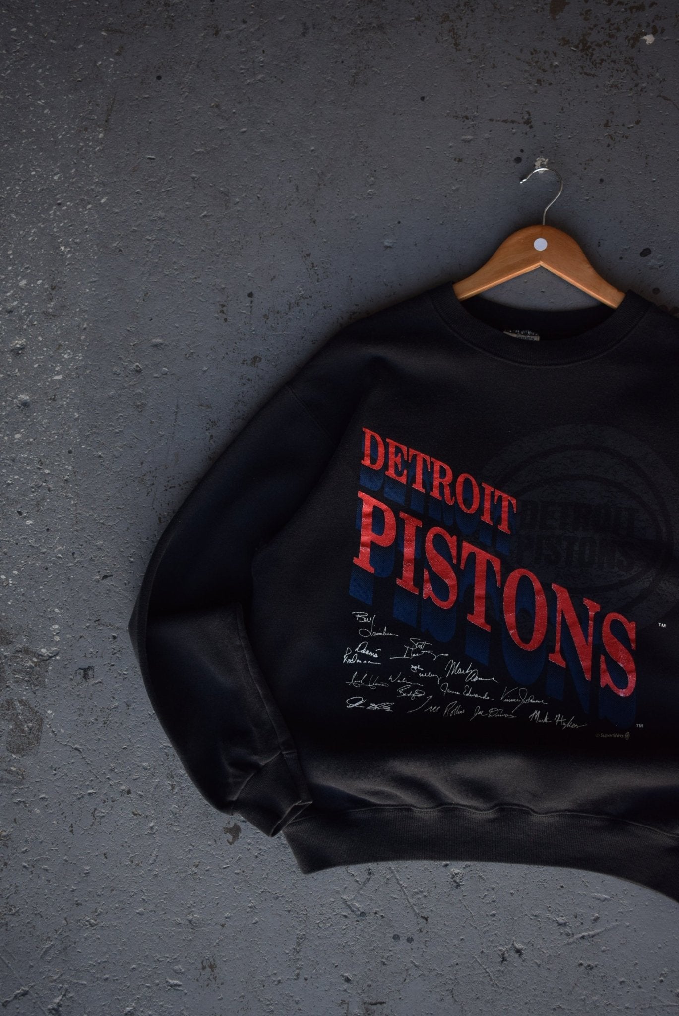 Vintage 90s NBA Detroit Pistons Crewneck (S/M) - Retrospective Store