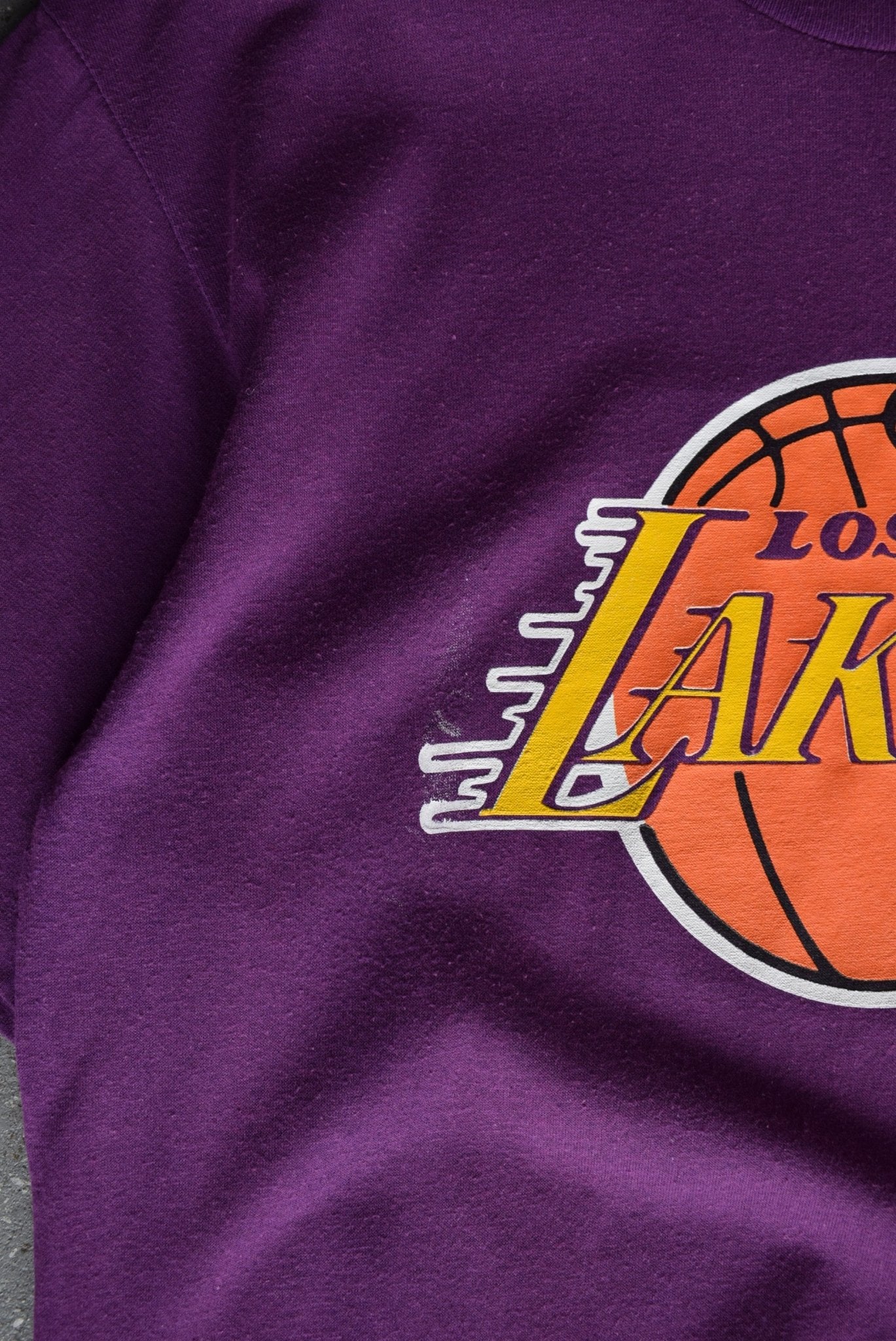 Vintage 90s NBA Los Angeles Lakers Tee (M) - Retrospective Store