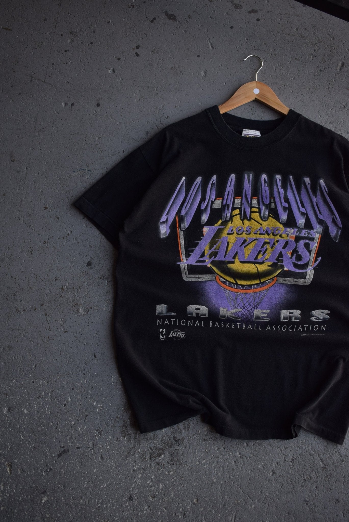 Vintage 90s NBA Los Angeles Lakers Tee (XL) - Retrospective Store