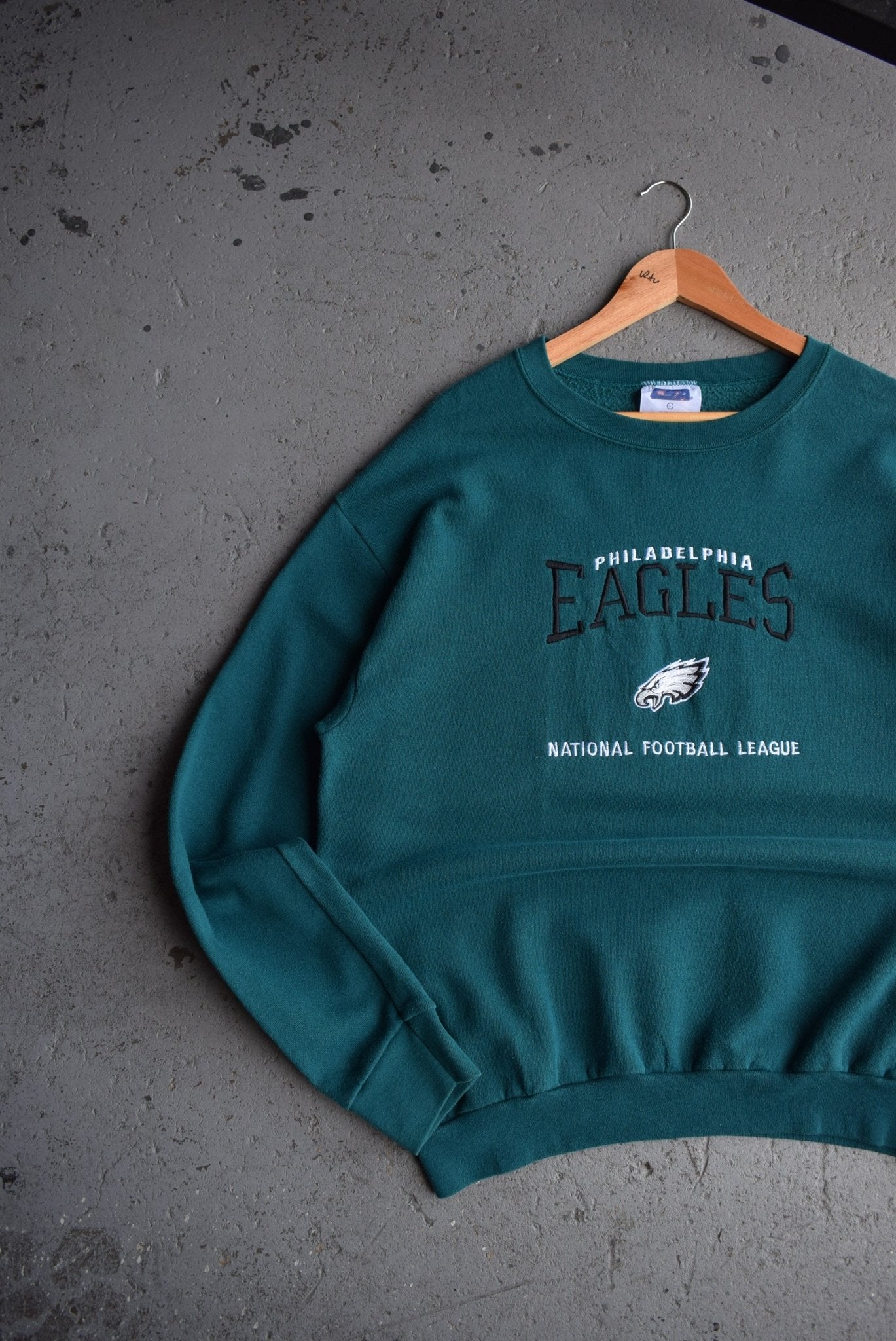 Vintage 90s NFL Philadelphia Eagles Embroidered Crewneck (L) - Retrospective Store