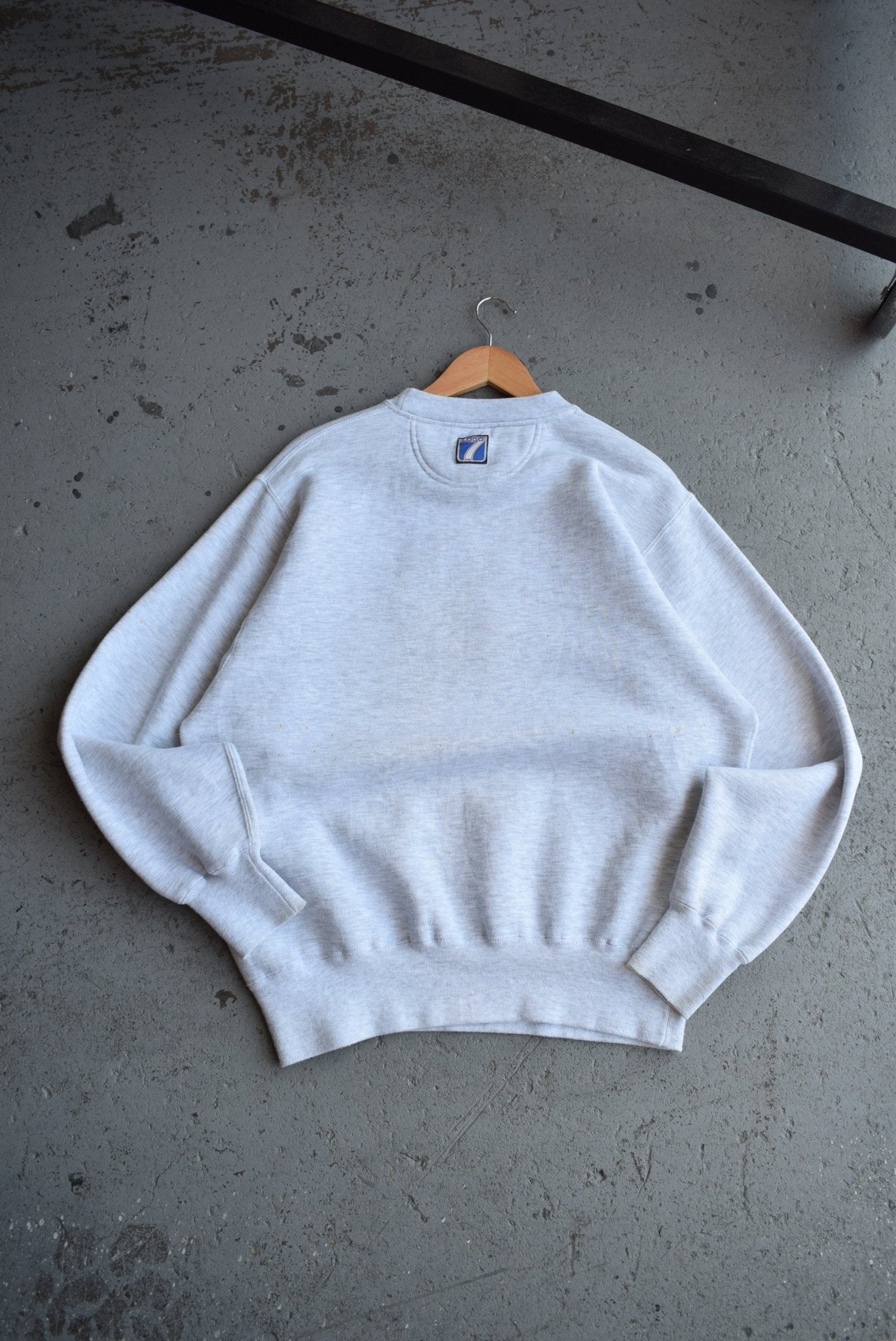Vintage 90s NFL Philadelphia Eagles Embroidered Crewneck (L) - Retrospective Store