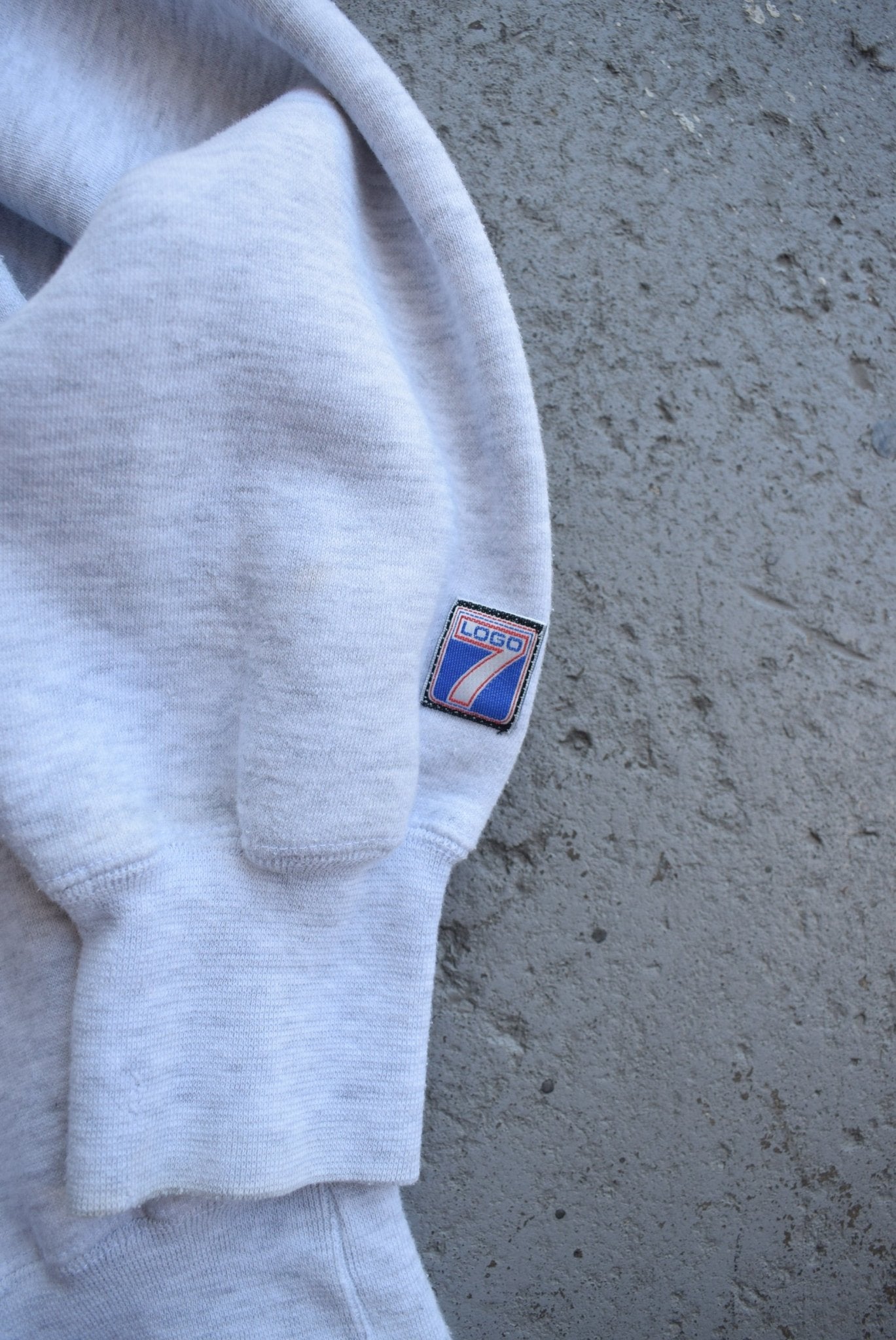 Vintage 90s NFL Philadelphia Eagles Embroidered Crewneck (L) - Retrospective Store