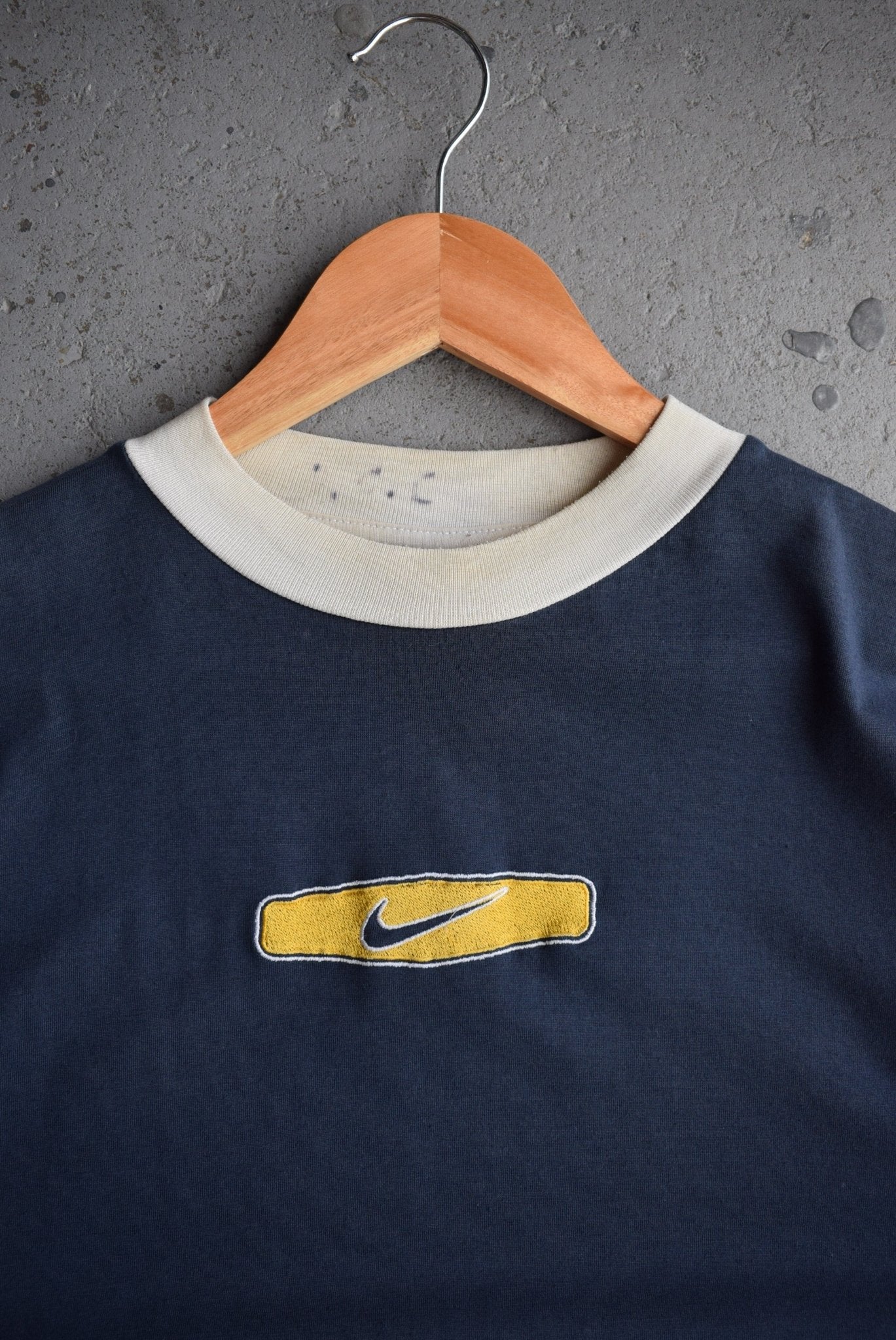 Vintage 90s Nike Big Swoosh Embroidered Tee (M) - Retrospective Store
