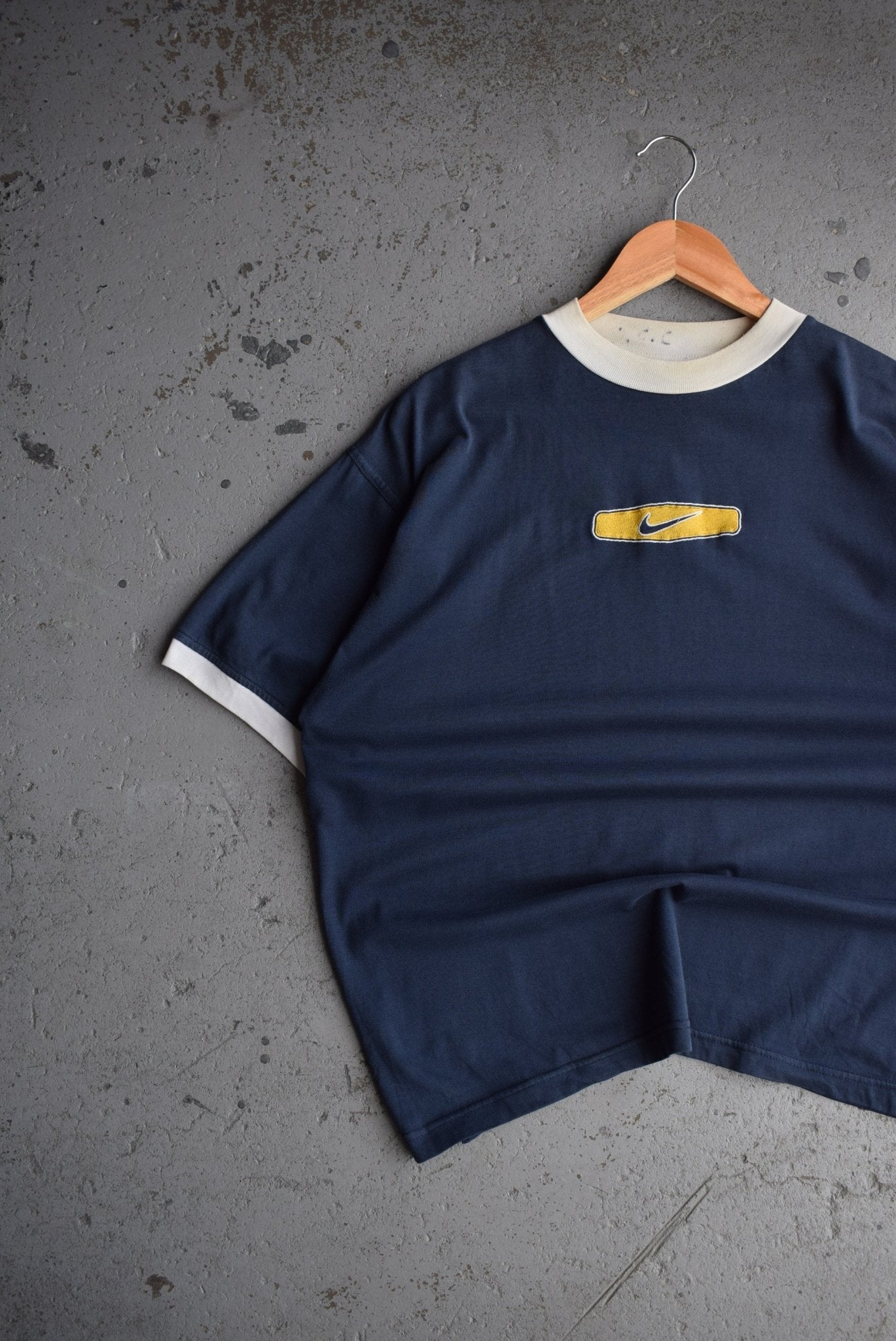 Vintage 90s Nike Big Swoosh Embroidered Tee (M) - Retrospective Store