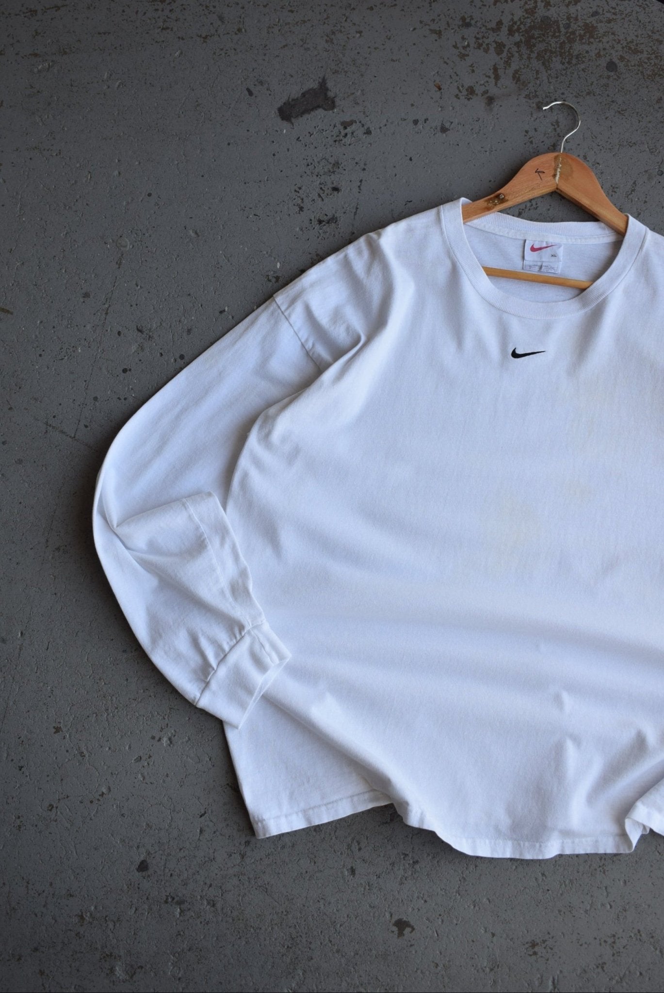 Vintage 90s Nike Centre Swoosh Embroidered Long Sleeve Tee (L) - Retrospective Store