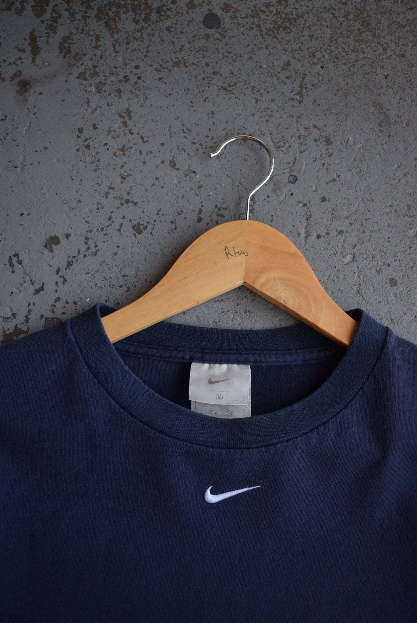 Vintage 90s Nike Centre Swoosh Embroidered Long Sleeve Tee (M) - Retrospective Store