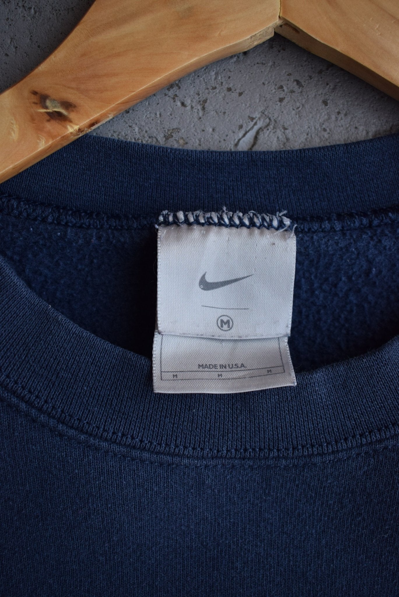 Vintage 90s Nike Chicago Embroidered Crewneck (M) - Retrospective Store