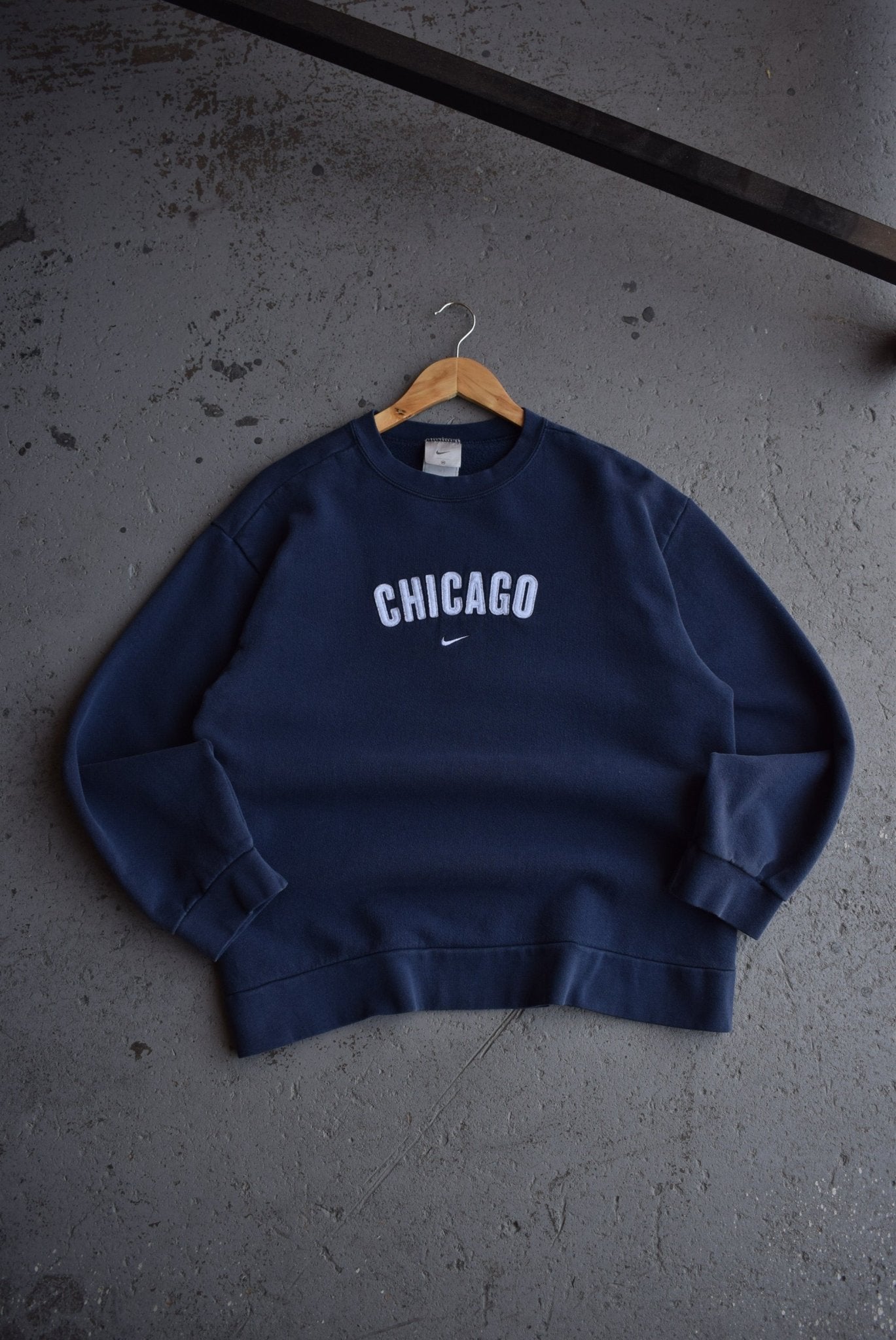 Vintage 90s Nike Chicago Embroidered Crewneck (M) - Retrospective Store