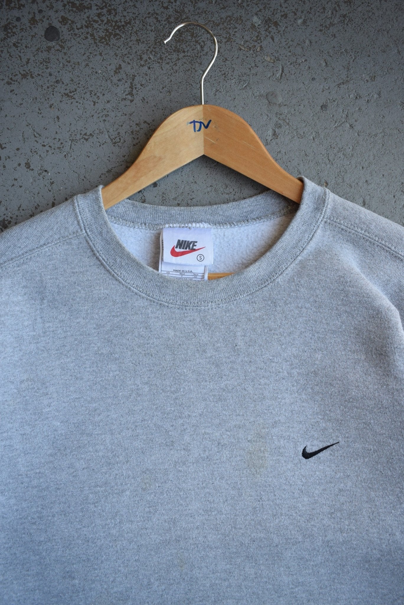 Vintage 90s Nike Classic Logo Embroidered Crewneck (M) - Retrospective Store