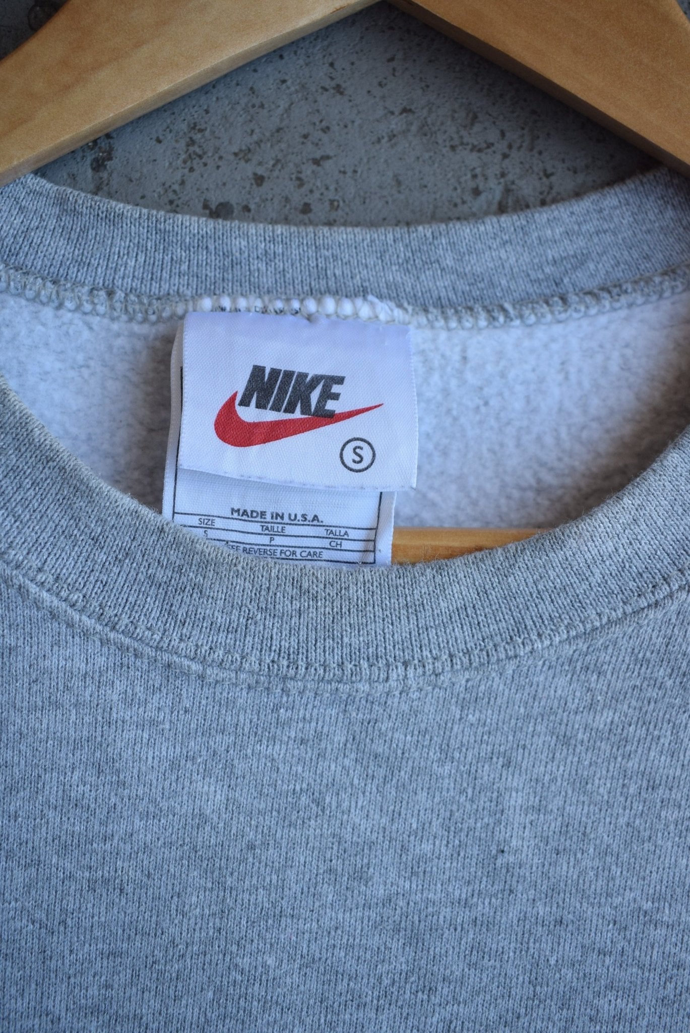 Vintage 90s Nike Classic Logo Embroidered Crewneck (M) - Retrospective Store