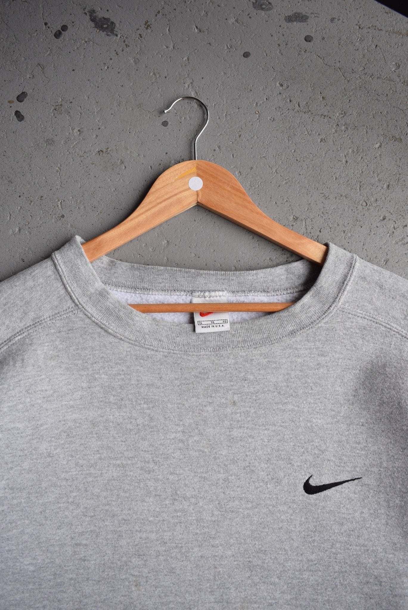 Vintage 90s Nike Classic Logo Embroidered Crewneck (XL) - Retrospective Store