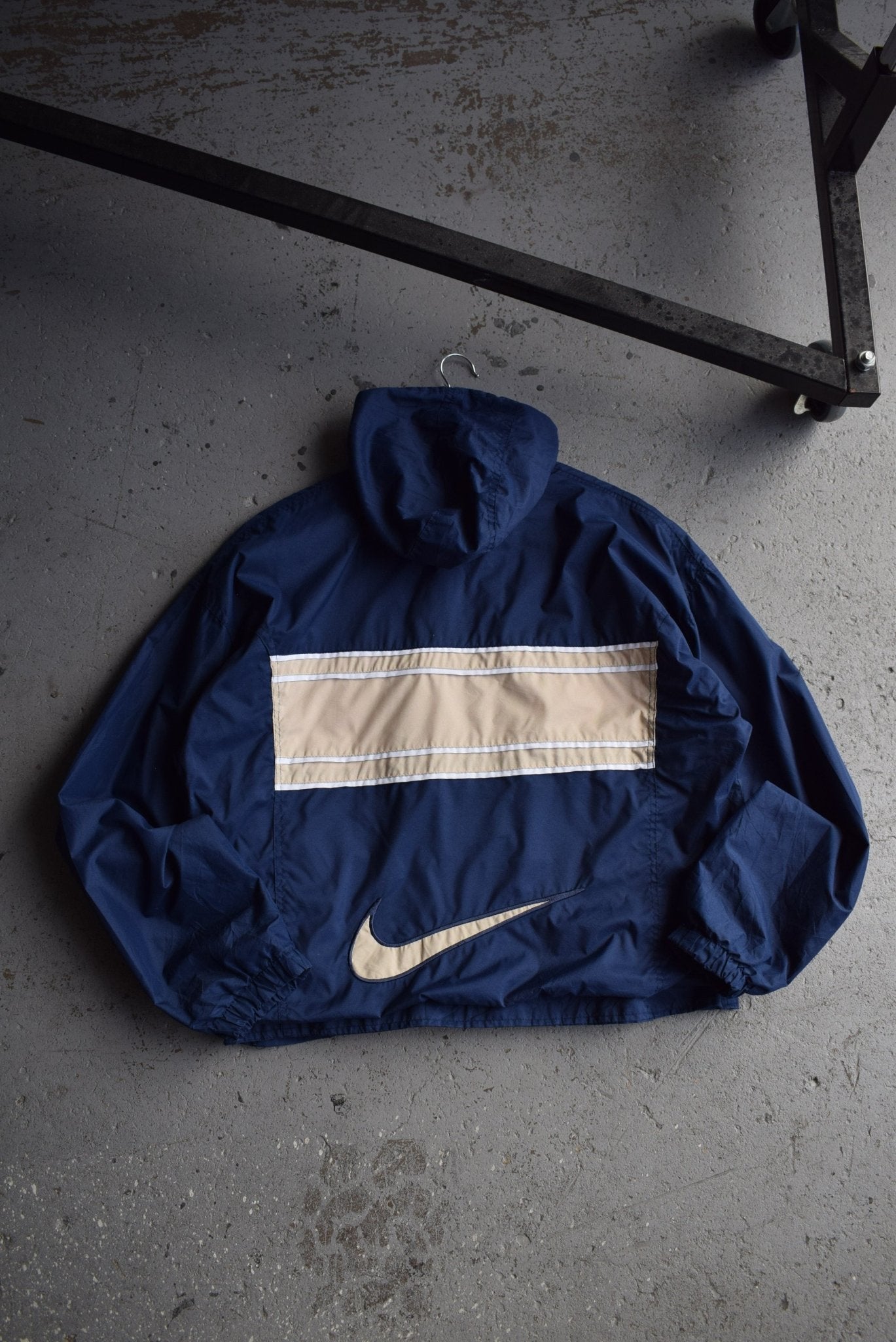 Vintage 90s Nike Classic Logo Embroidered Jacket (L) - Retrospective Store