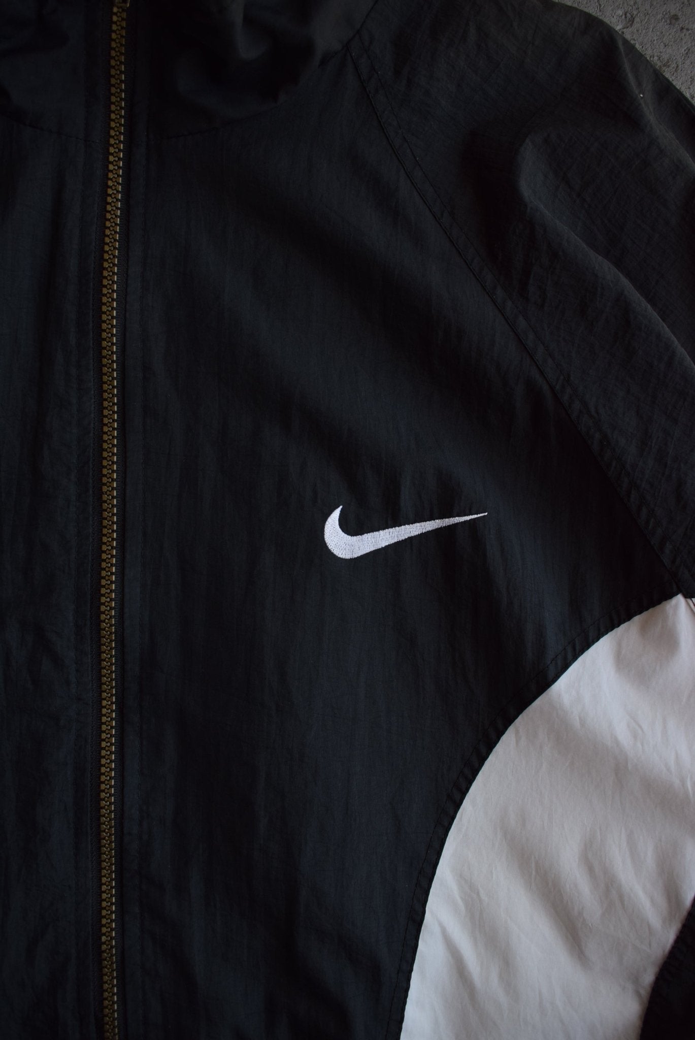 Vintage 90s Nike Classic Logo Embroidered Jacket (XL) - Retrospective Store