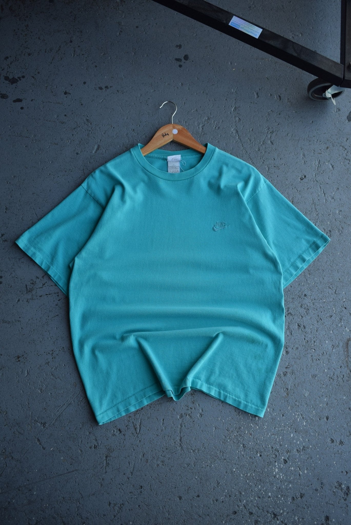 Vintage 90s Nike Classic Logo Embroidered Tee (M) - Retrospective Store