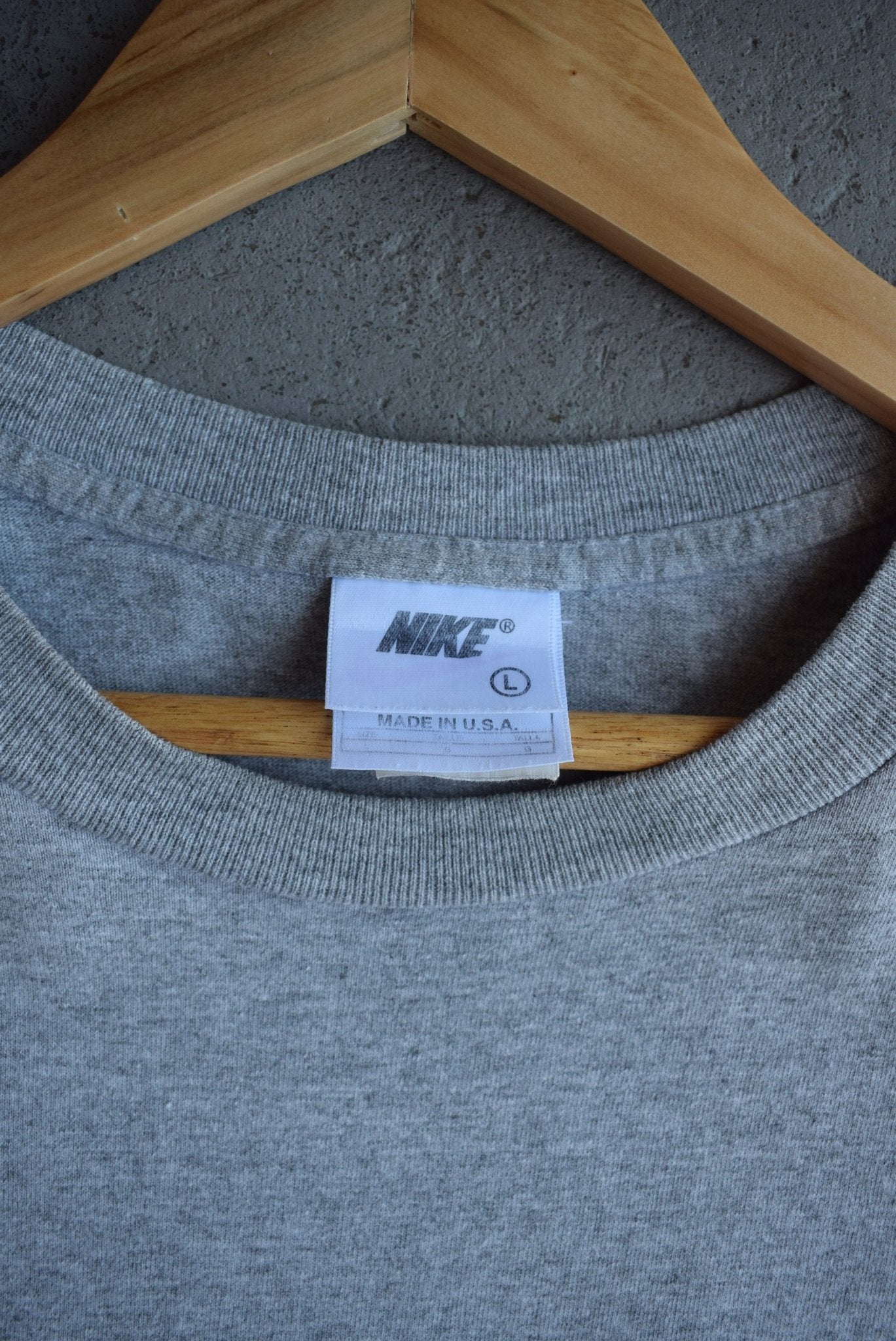 Vintage 90s Nike 'Just Do It' Tee (L/XL) - Retrospective Store