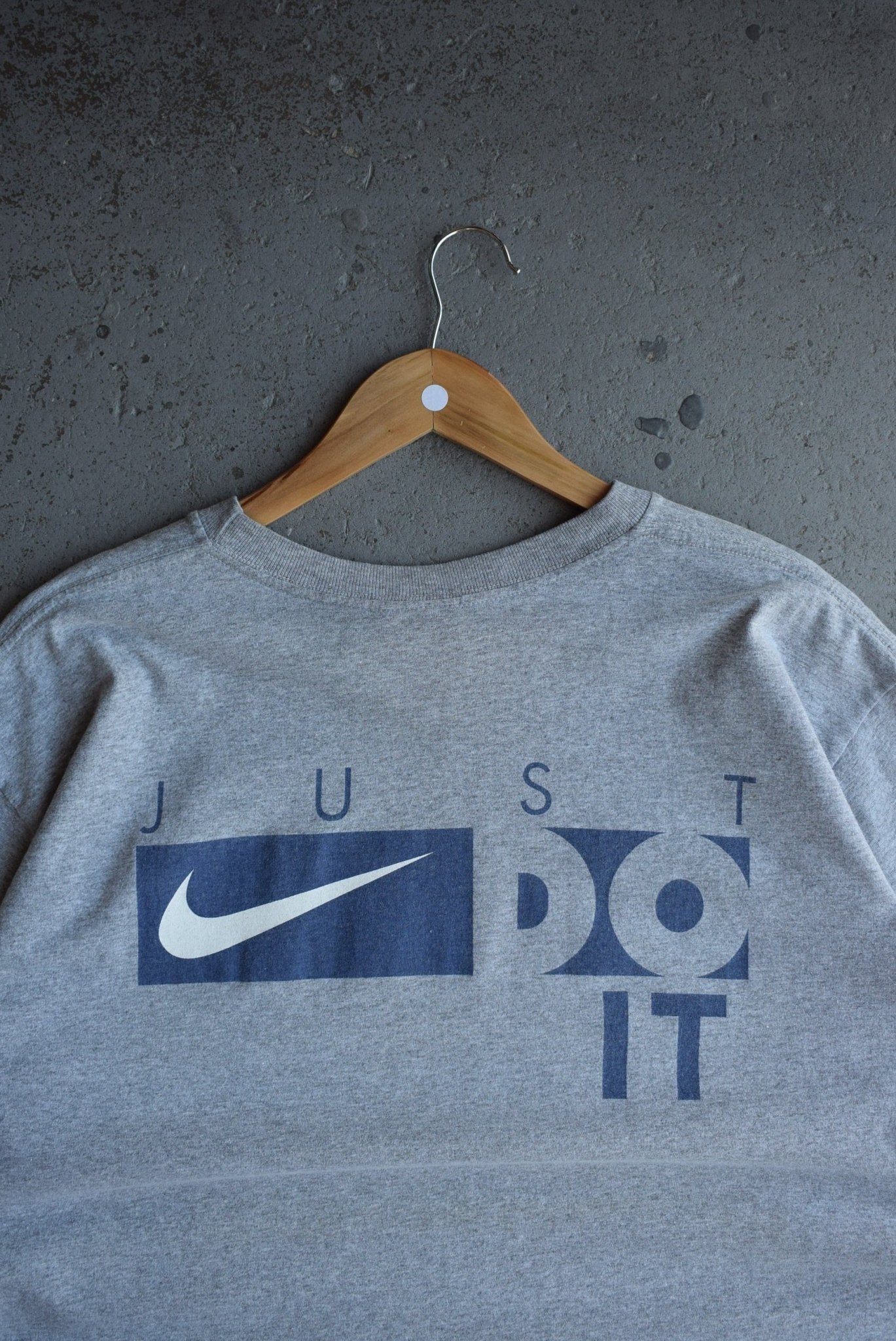 Vintage 90s Nike 'Just Do It' Tee (L/XL) - Retrospective Store