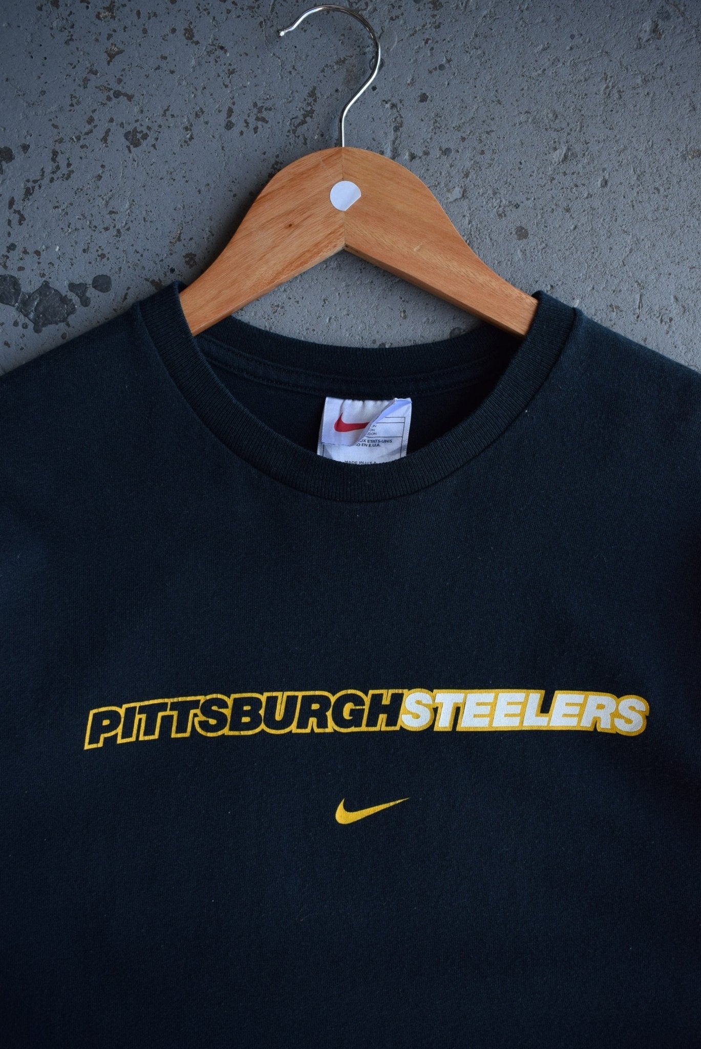Vintage 90s Nike x NFL Pittsburgh Steelers Tee (S/M) - Retrospective Store