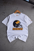 Vintage 90s Nutmeg x University of Michigan Football Embroidered Tee (S/M) - Retrospective Store