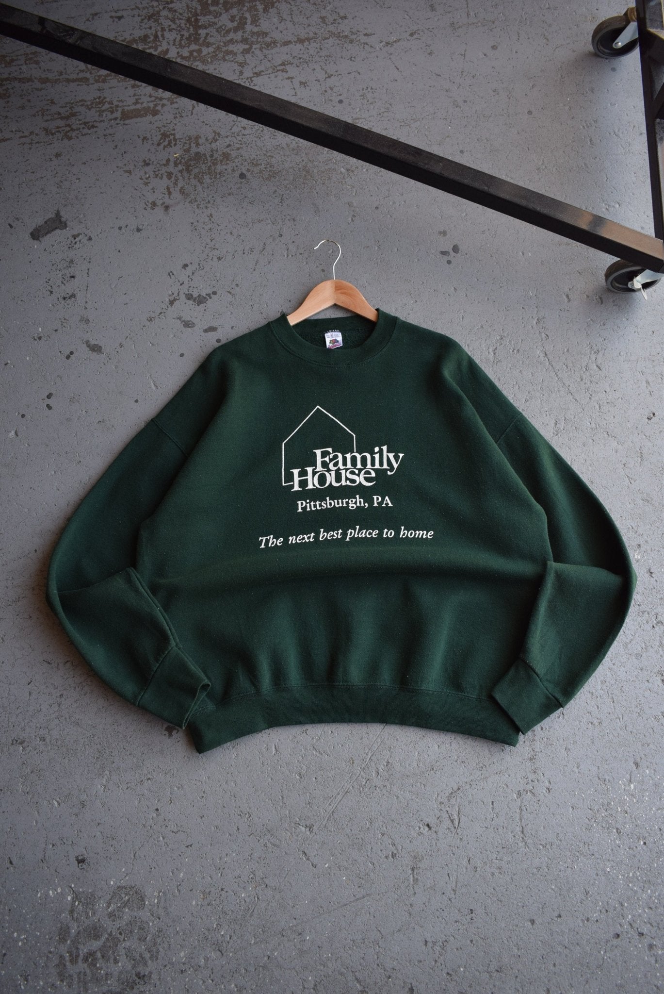 Vintage 90s Pittsburgh Family House Graphic Crewneck (XXL) - Retrospective Store