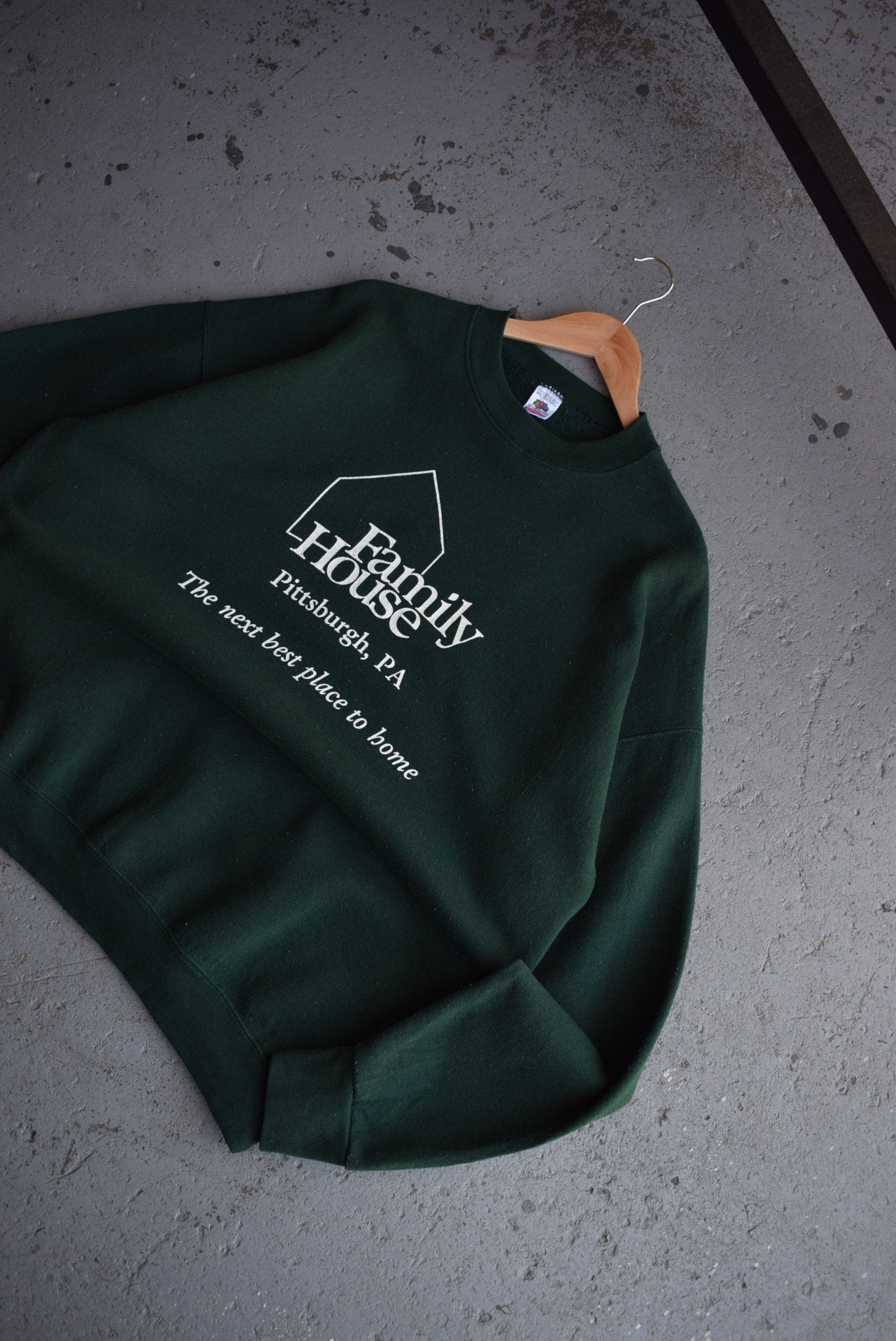 Vintage 90s Pittsburgh Family House Graphic Crewneck (XXL) - Retrospective Store