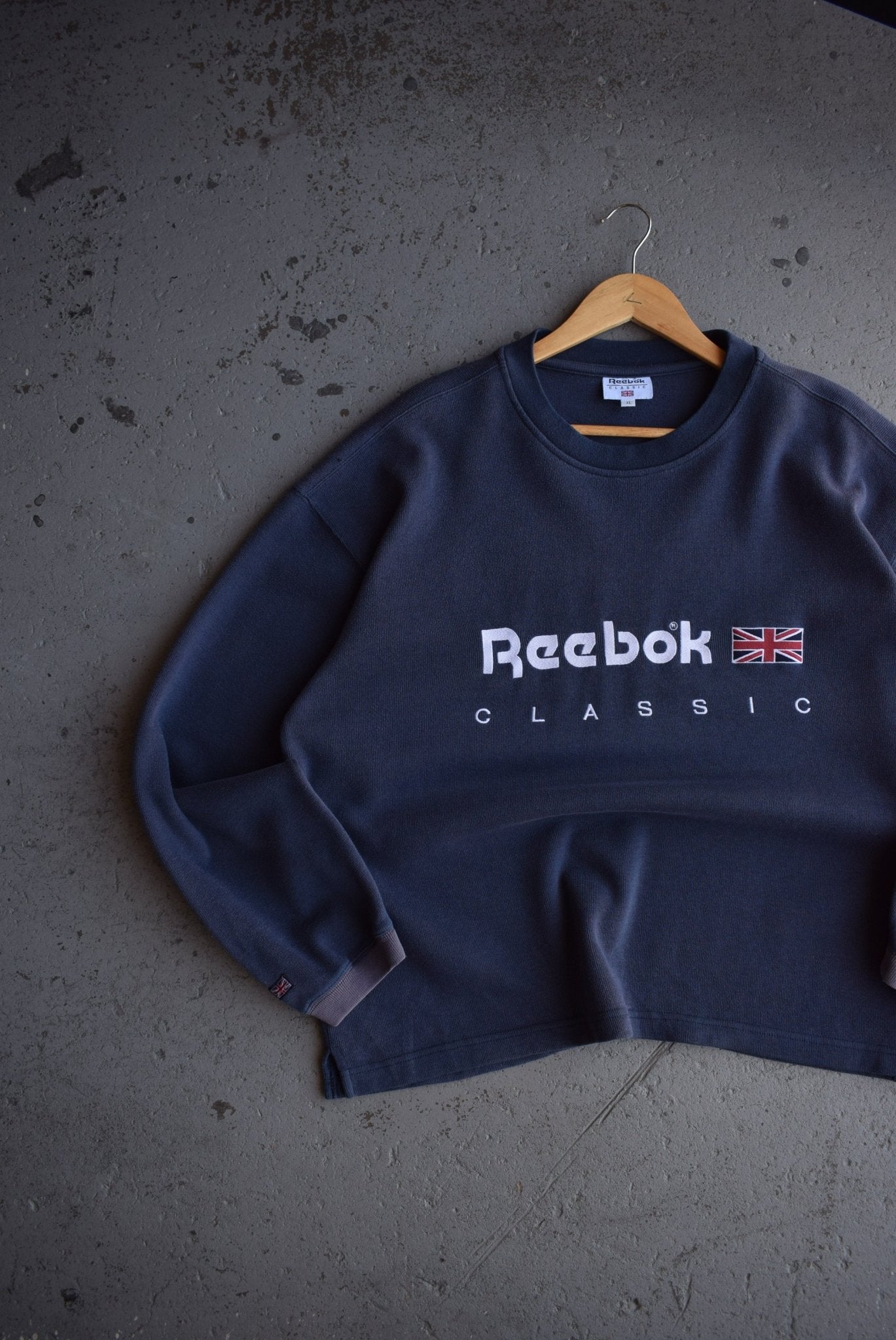 Vintage 90s Reebok Classic Embroidered Spellout Crewneck (XL) - Retrospective Store