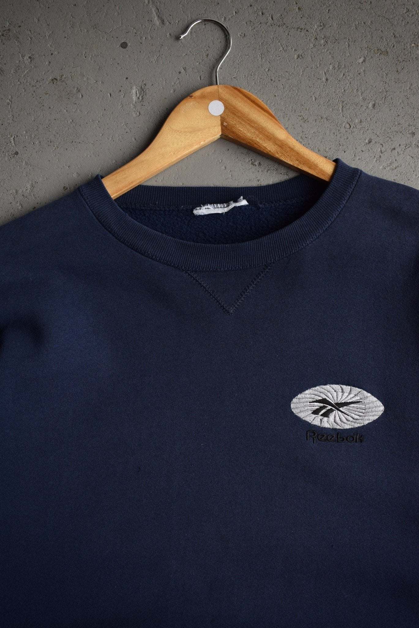 Vintage 90s Reebok Classic Logo Embroidered Crewneck (XL) - Retrospective Store