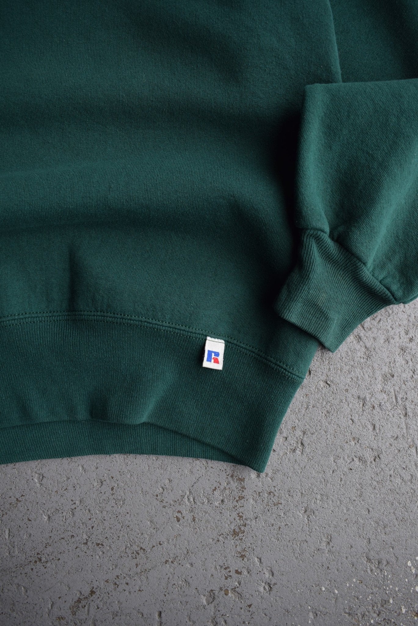 Vintage 90s Russell Athletic Crewneck (M/L) - Retrospective Store
