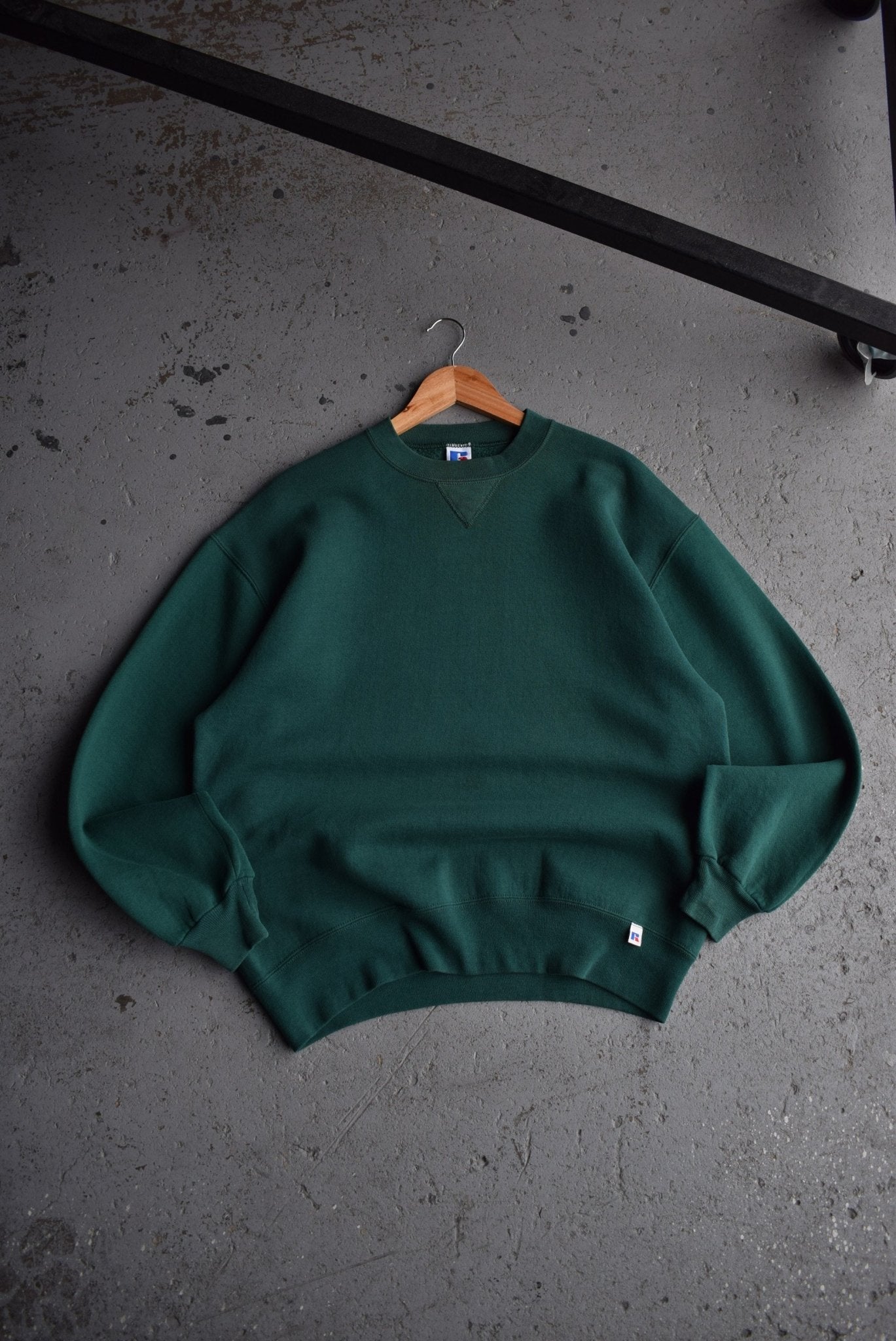 Vintage 90s Russell Athletic Crewneck (M/L) - Retrospective Store