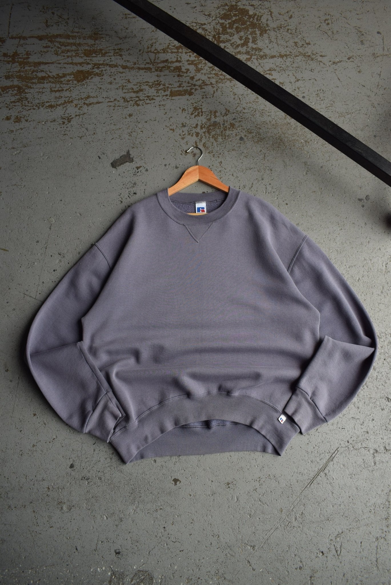 Vintage 90s Russell Athletic Crewneck (XL) - Retrospective Store