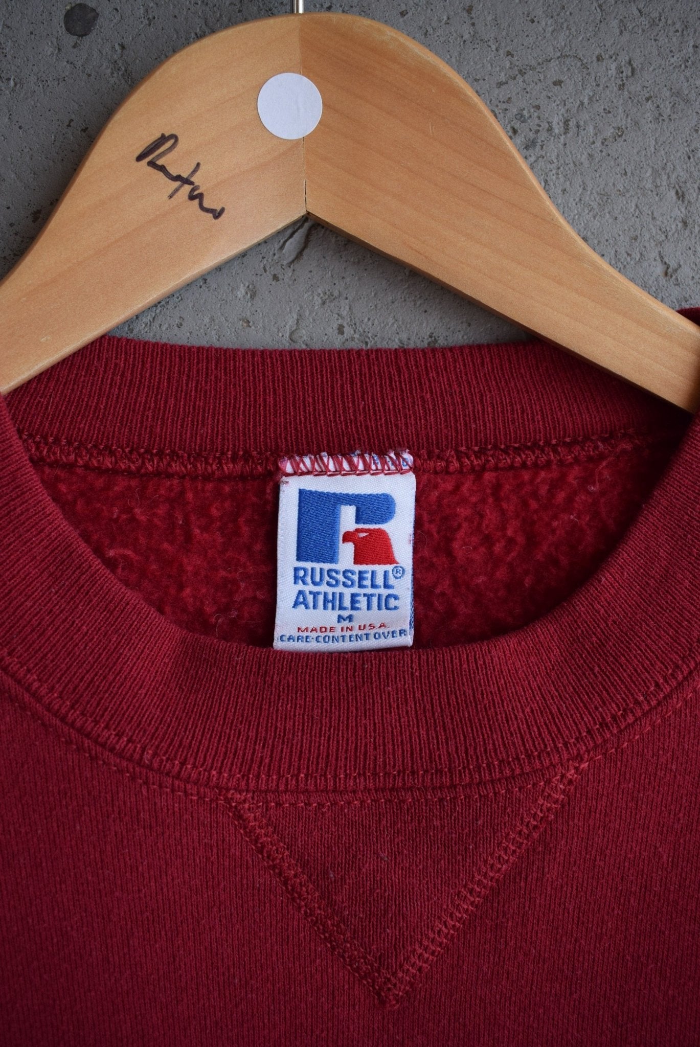 Vintage 90s Russell Athletic x University of Alabama Embroidered Crewneck (M) - Retrospective Store