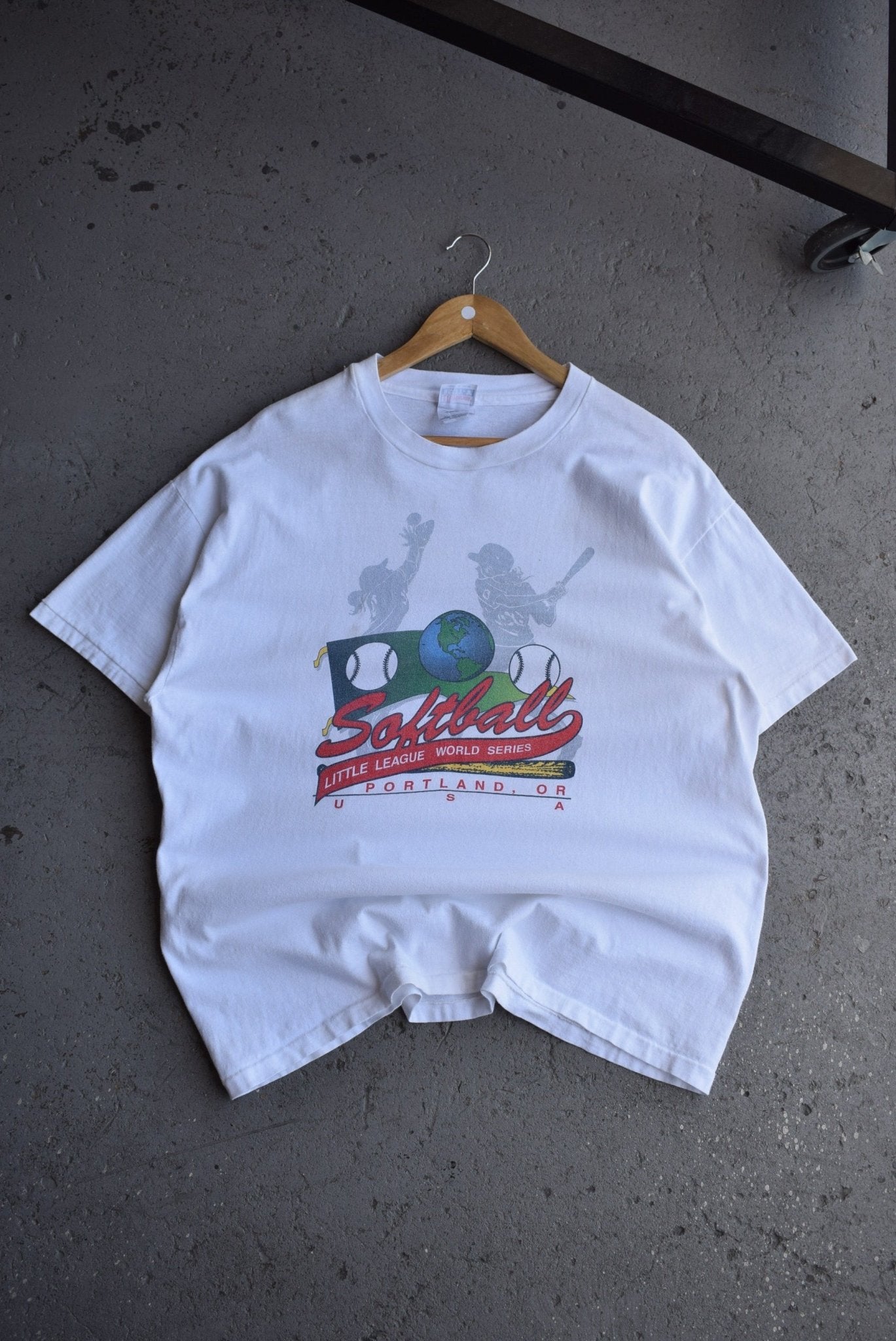 Vintage 90s Softball Little League World Series Tee (XL) - Retrospective Store