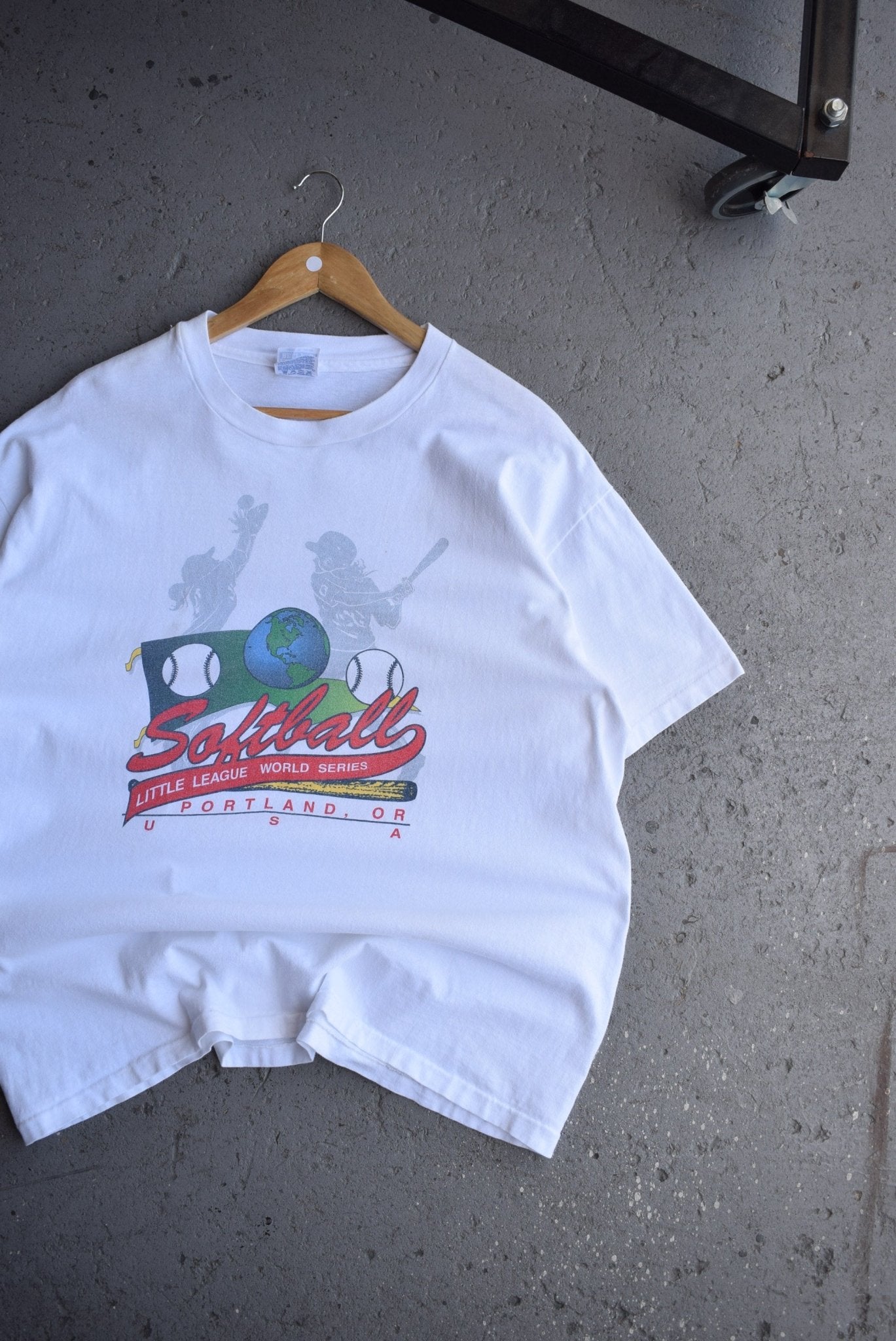 Vintage 90s Softball Little League World Series Tee (XL) - Retrospective Store