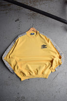 Vintage 90s Umbro Embroidered Spellout Crewneck (XL) - Retrospective Store