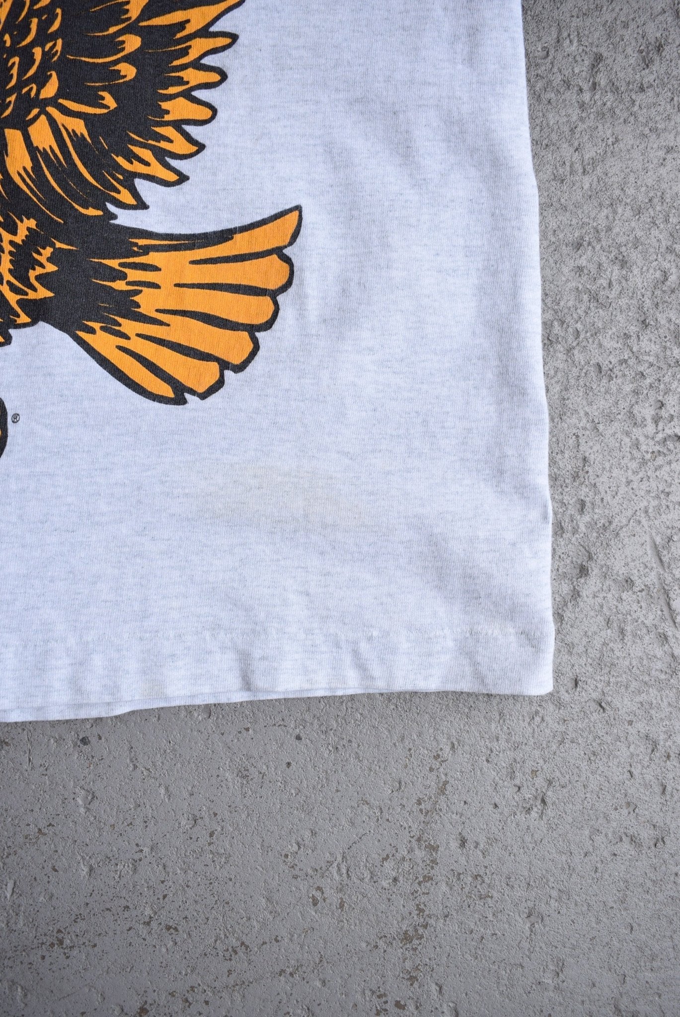 Vintage 90s University of Iowa Tee (L) - Retrospective Store