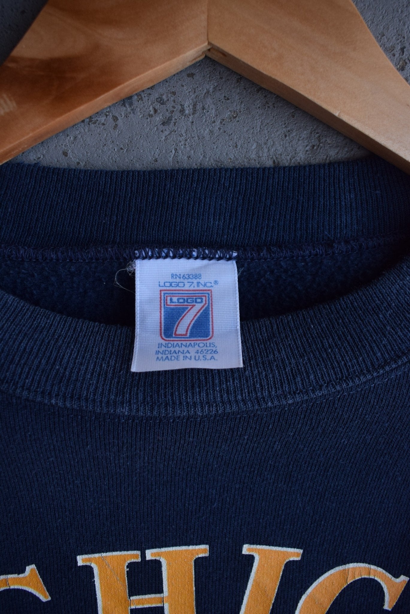 Vintage 90s University of Michigan Wolverines Basketball Crewneck (M) - Retrospective Store