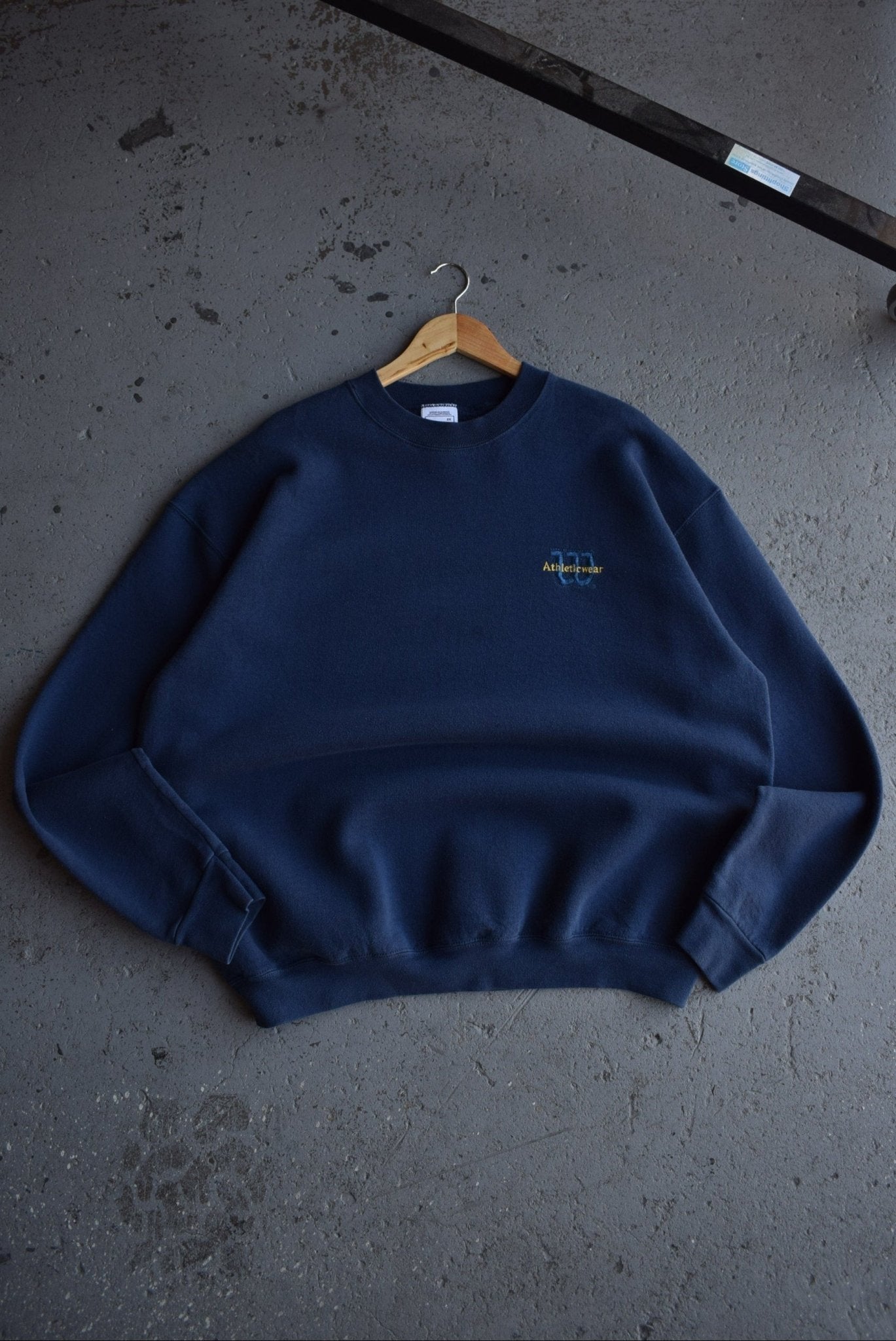 Vintage 90s Wilson Classic Logo Embroidered Crewneck (XL/XXL) - Retrospective Store