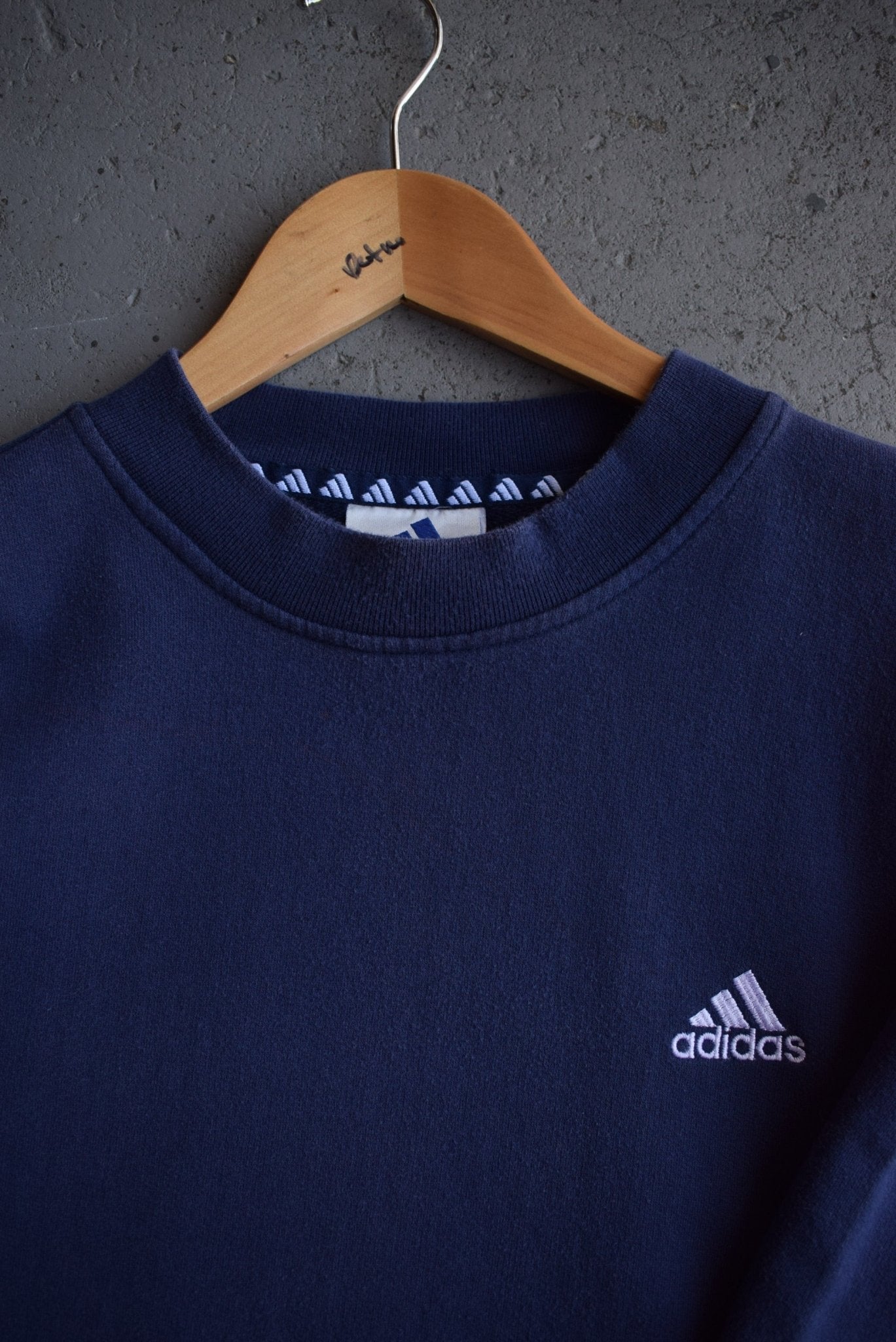 Vintage Adidas Classic Logo Embroidered Crewneck (L) - Retrospective Store
