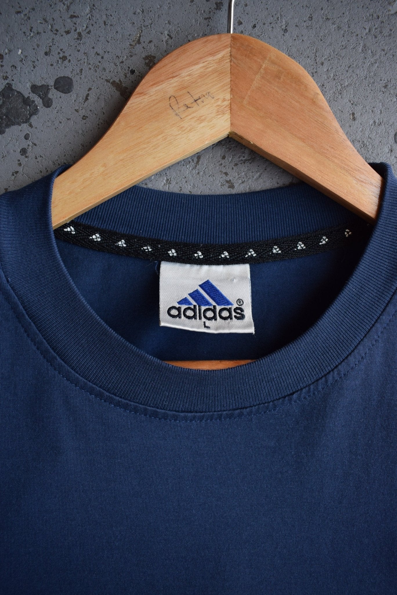 Vintage Adidas Classic Logo Tee (M/L) - Retrospective Store