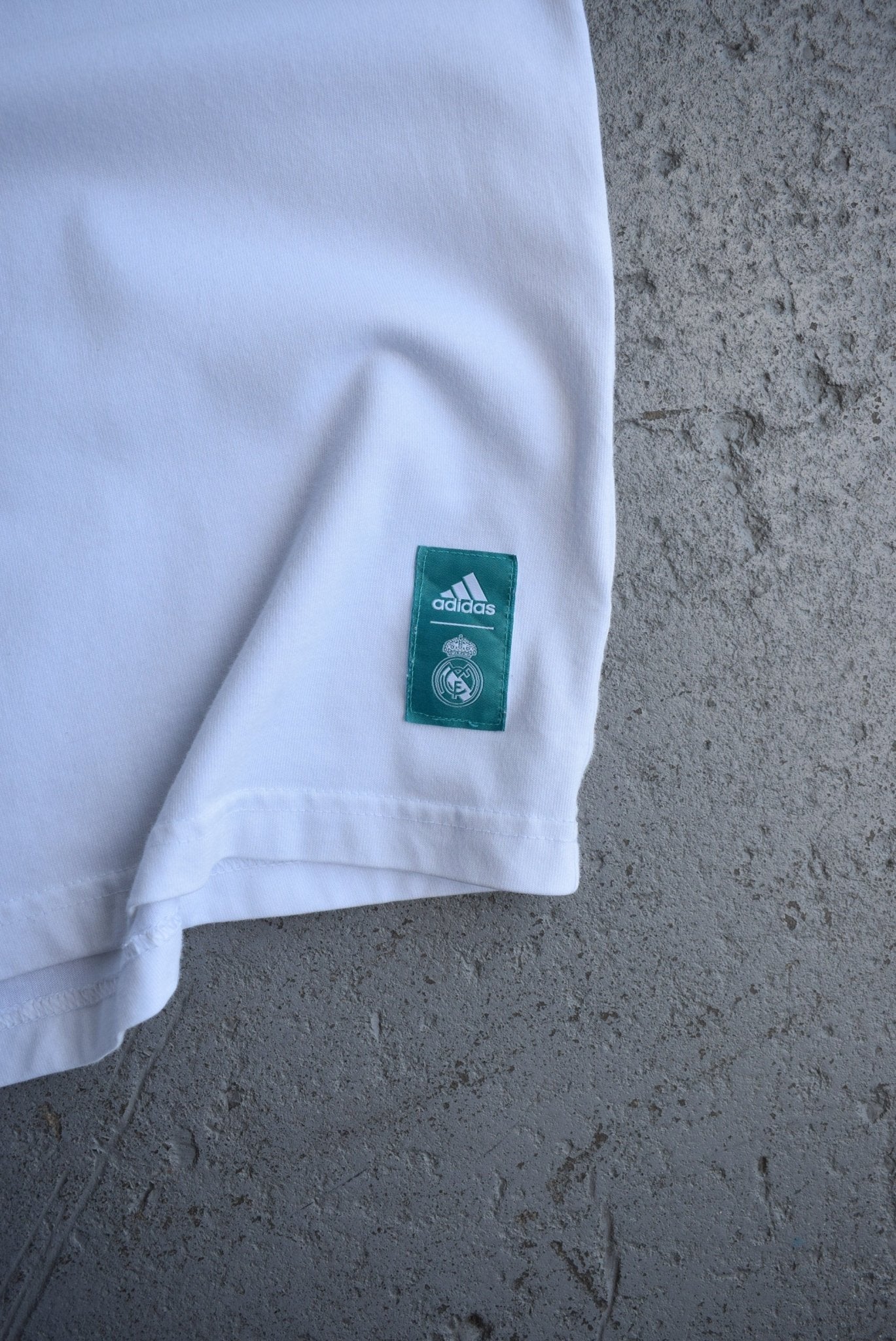 Vintage Adidas Equipment x Real Madrid Embroidered Tee (L) - Retrospective Store