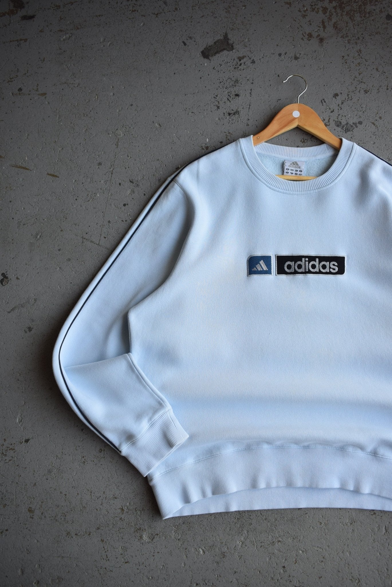 Vintage Adidas Spellout Embroidered Crewneck (L) - Retrospective Store