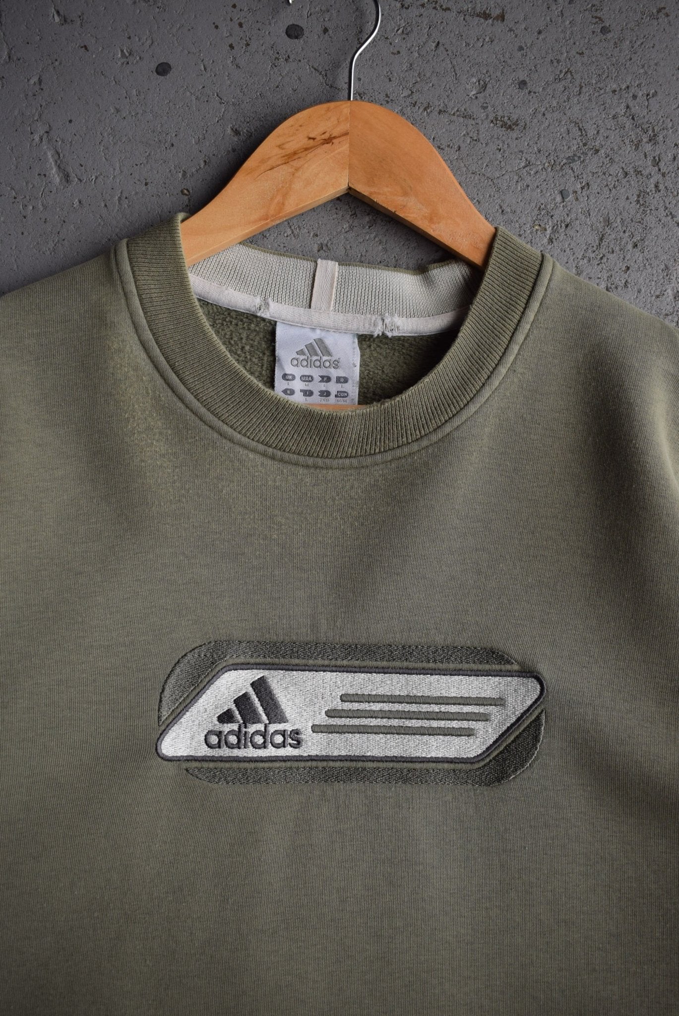 Vintage Adidas Spellout Embroidered Crewneck (L) - Retrospective Store