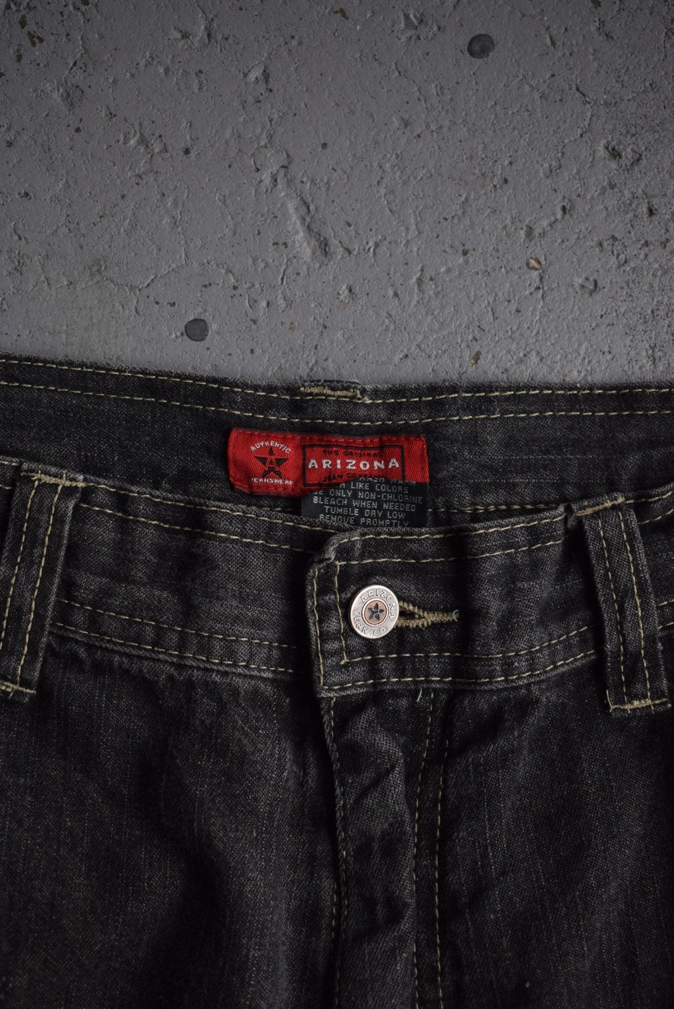 Vintage Arizona Cargo Jorts (30) - Retrospective Store