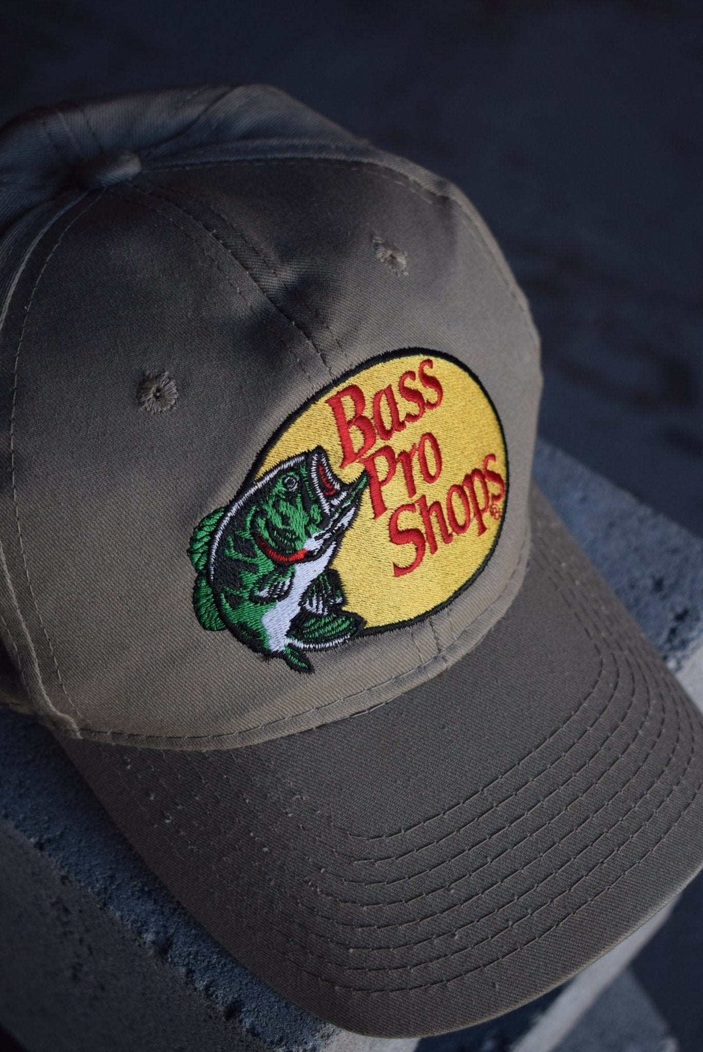 Vintage Bass Pro Shops Embroidered Hat - Retrospective Store