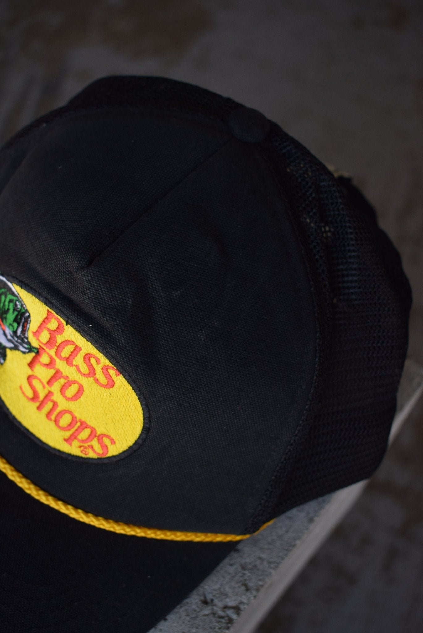 Vintage Bass Pro Shops Embroidered Hat - Retrospective Store