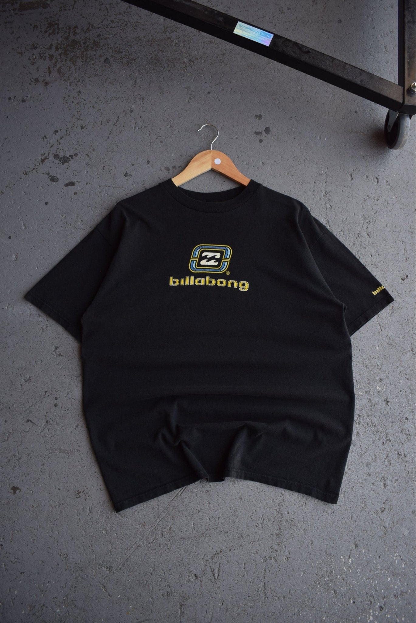 Vintage Billabong Spellout Tee (L) - Retrospective Store
