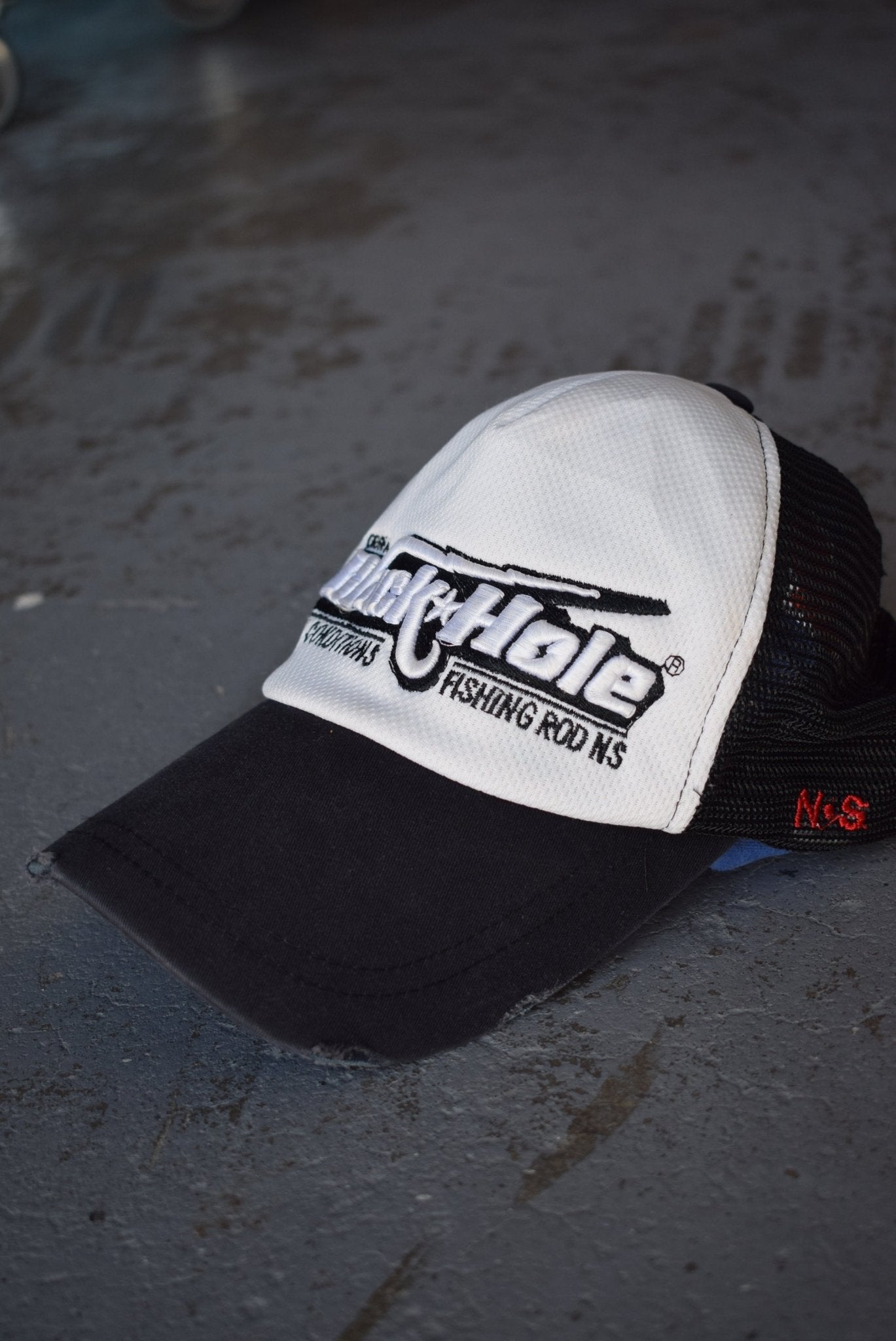 Vintage Black Hole Fishing Rods Y2K Hat - Retrospective Store